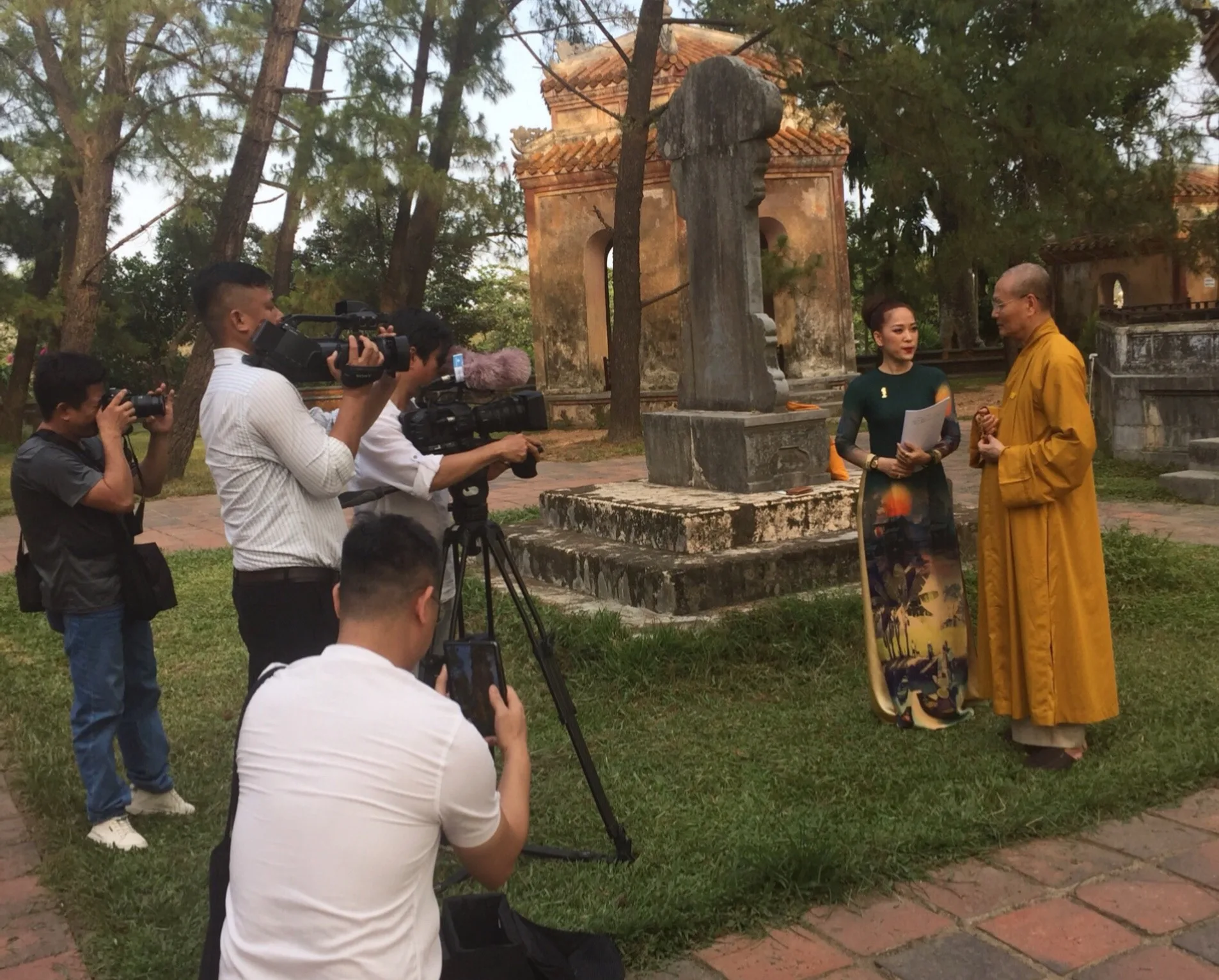 Ban văn hóa Trung ương Khảo sát thực địa tại Huế Đề án Di sản và Kiến trúc