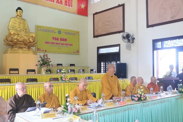 Tọa đàm khoa học “Kiến trúc Phật giáo Việt Nam” tại thừa thiên Huế.
