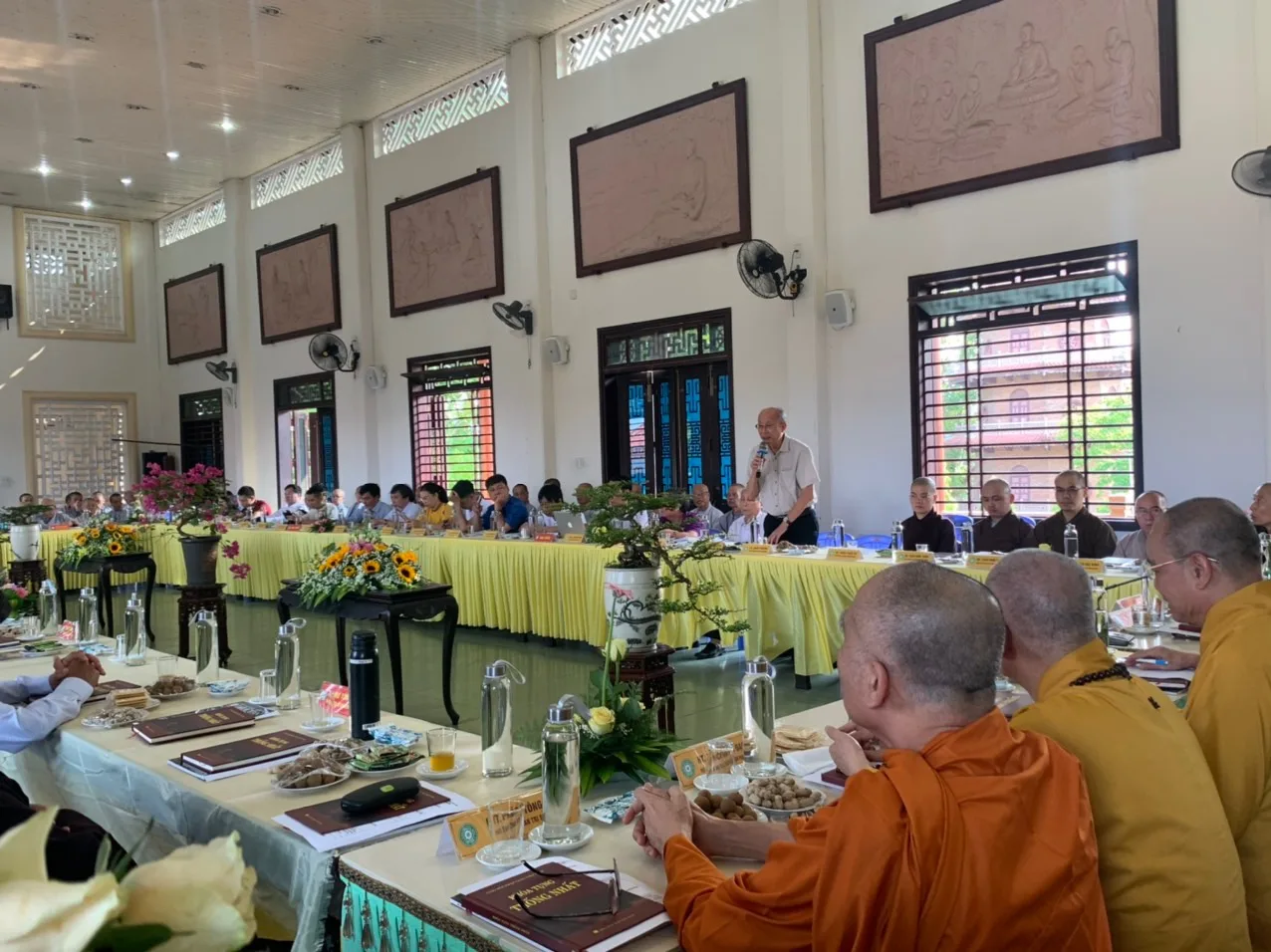Tọa đàm khoa học “Kiến trúc Phật giáo Việt Nam” tại thừa thiên Huế.