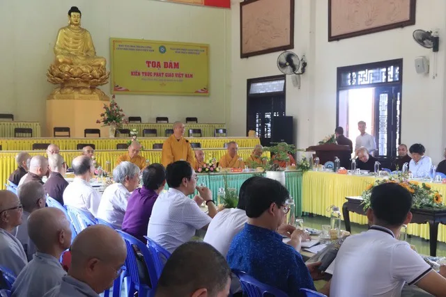 Tọa đàm khoa học “Kiến trúc Phật giáo Việt Nam” tại thừa thiên Huế.