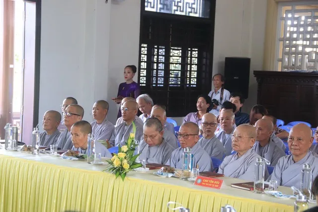Tọa đàm khoa học “Kiến trúc Phật giáo Việt Nam” tại thừa thiên Huế.