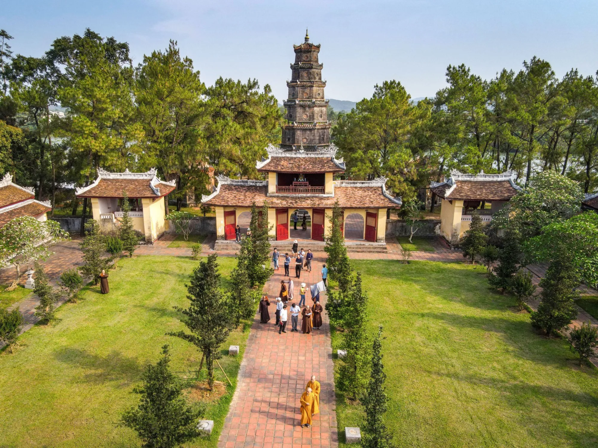 Tọa đàm khoa học “Kiến trúc Phật giáo Việt Nam” tại thừa thiên Huế.