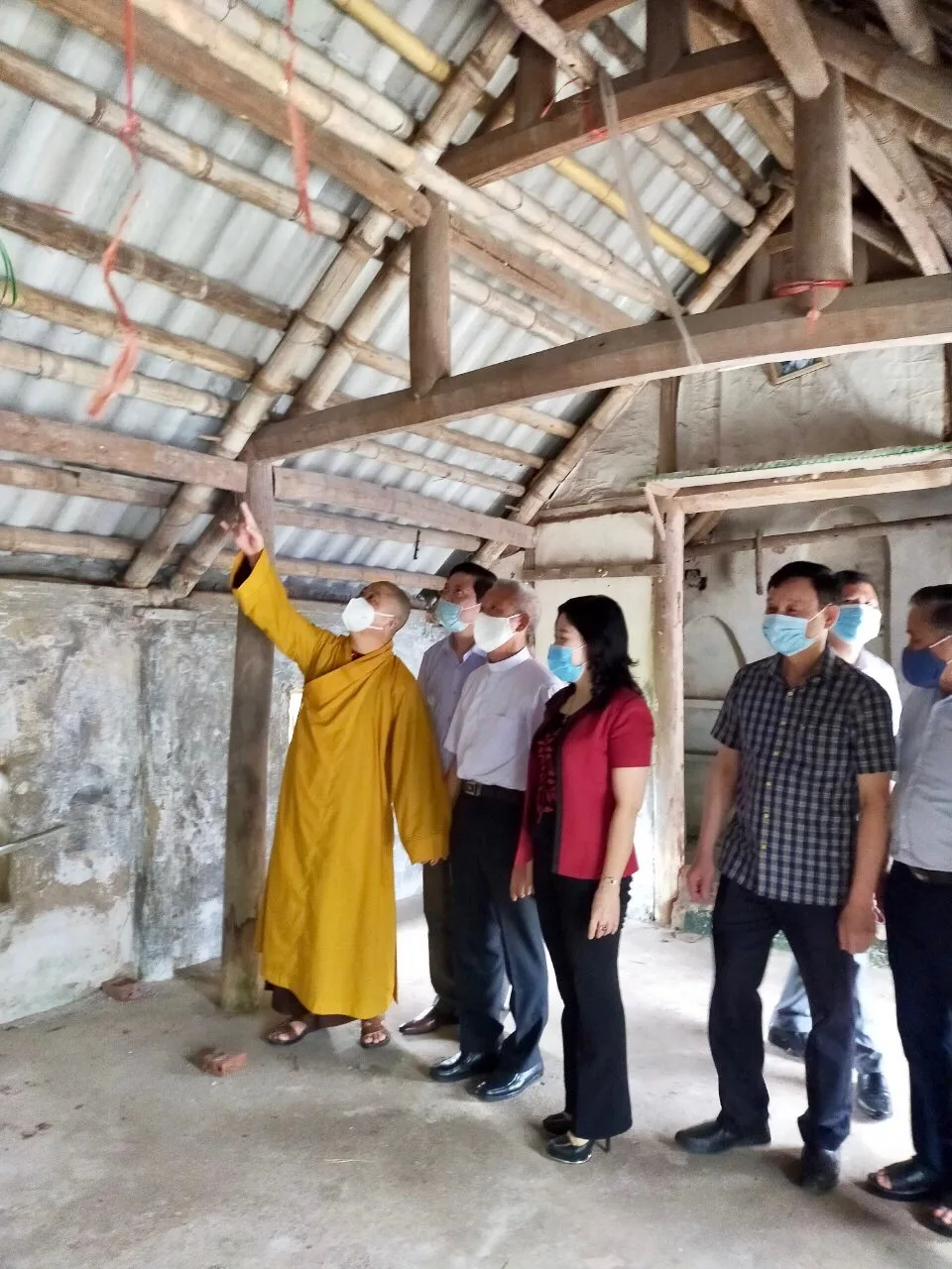 CHUNG TAY XÂY ĐẮP NHỮNG NHỊP CẦU YÊU THƯƠNG