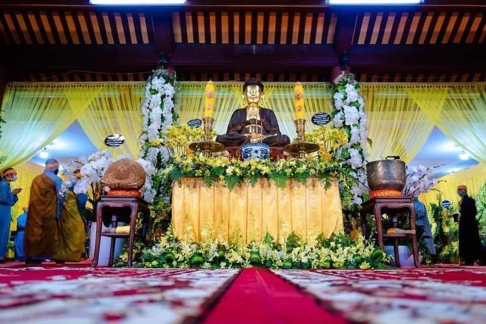 LỄ TRUY ĐIỆU TƯỞNG NIỆM VÀ CUNG NGHINH KIM QUAN ĐẠI LÃO HÒA THƯỢNG THÍCH PHỔ TUỆ - ĐỨC PHÁP CHỦ GIÁO HỘI PHẬT GIÁO VIỆT NAM.
