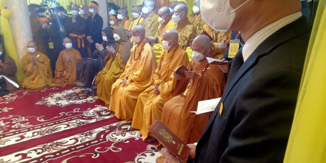 LỄ TRUY ĐIỆU TƯỞNG NIỆM VÀ CUNG NGHINH KIM QUAN ĐẠI LÃO HÒA THƯỢNG THÍCH PHỔ TUỆ - ĐỨC PHÁP CHỦ GIÁO HỘI PHẬT GIÁO VIỆT NAM.
