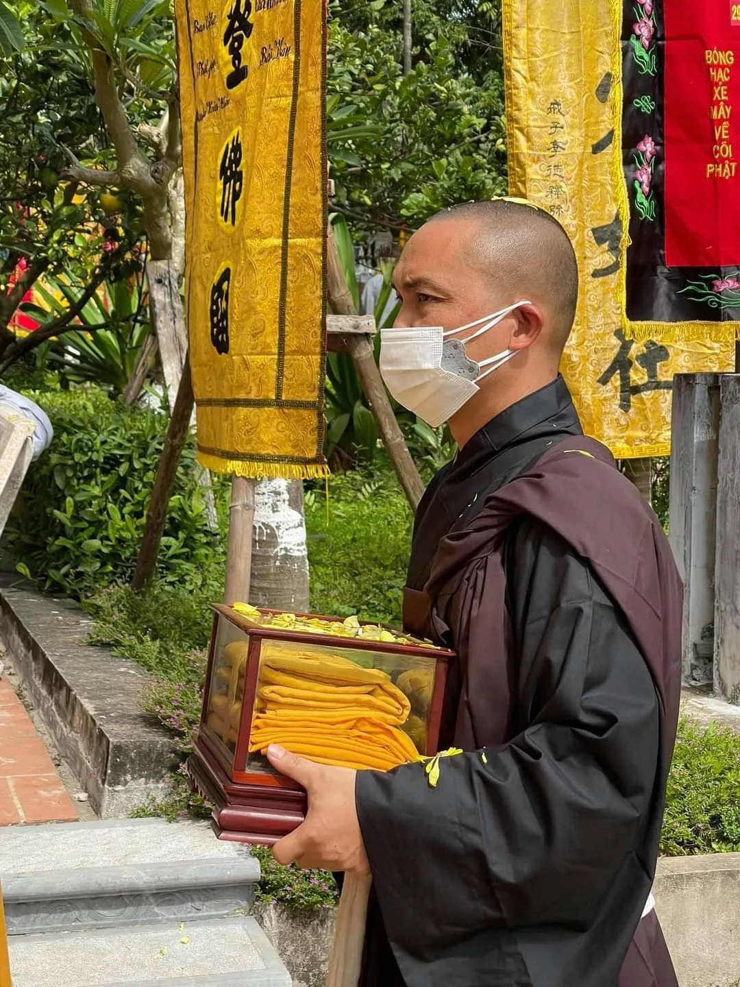 LỄ TRUY ĐIỆU TƯỞNG NIỆM VÀ CUNG NGHINH KIM QUAN ĐẠI LÃO HÒA THƯỢNG THÍCH PHỔ TUỆ - ĐỨC PHÁP CHỦ GIÁO HỘI PHẬT GIÁO VIỆT NAM.