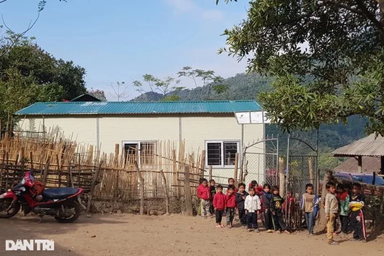 Một phòng học Dân trí tại điểm Trường Mầm non Hòa Xuân, xã biên giới Keng Đu, huyện Kỳ Sơn.