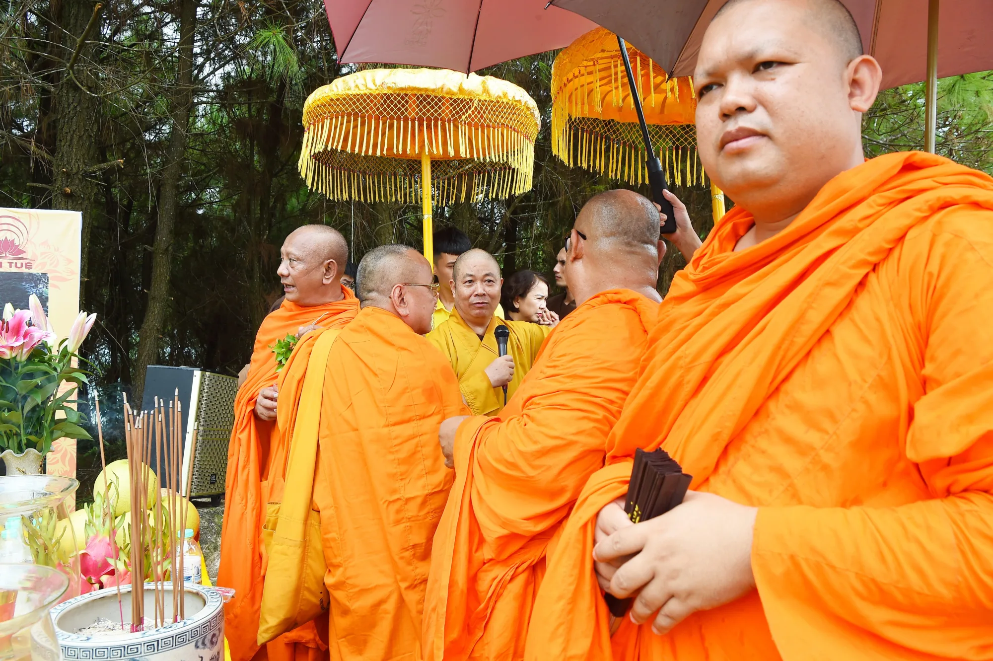 Đại Tuệ, Nghệ an - Lễ gia trì cúng Phật cầu Quốc thái Dân an