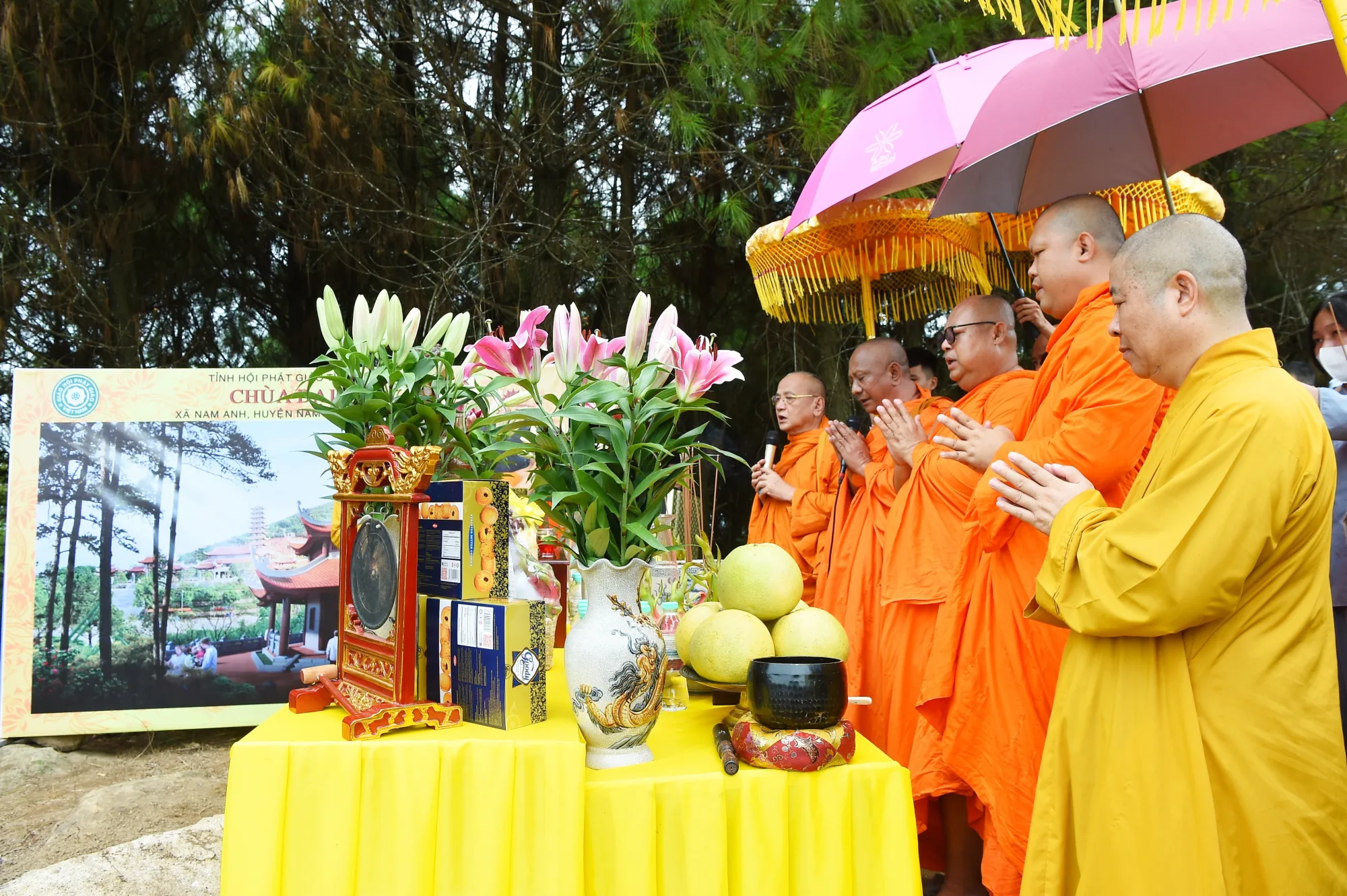 Đại Tuệ, Nghệ an - Lễ gia trì cúng Phật cầu Quốc thái Dân an