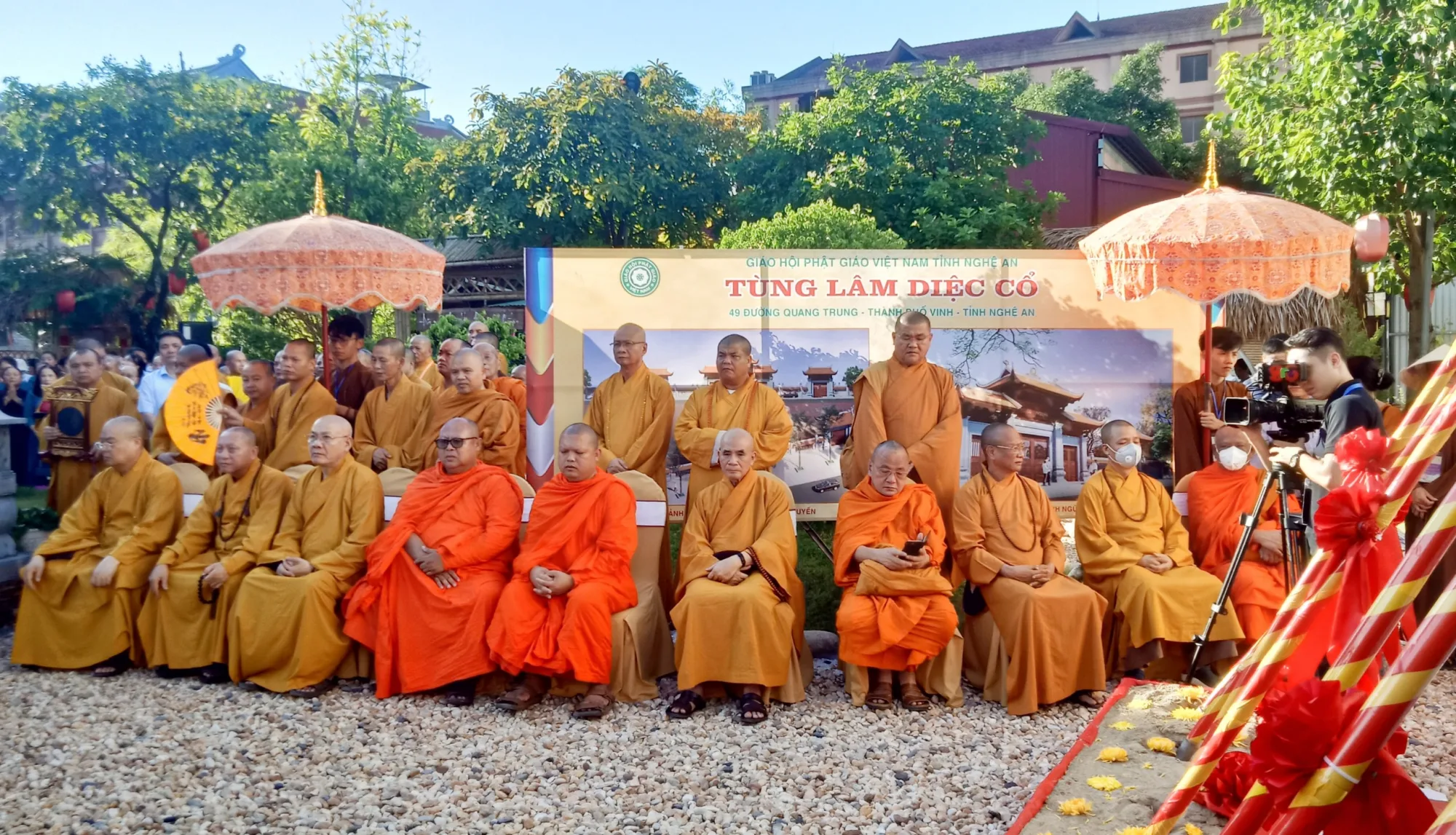 (Vinh, Nghệ an) - Lễ động thổ xây dựng Tam quan và khánh thành Đại hùng Bảo điện Chùa Diệc - Tùng Lâm Cổ Diệc.
