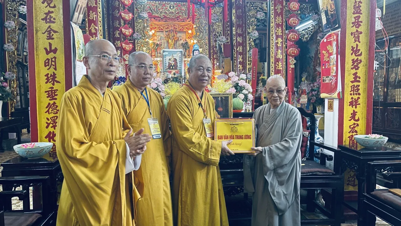 Đồng Nai - Đoàn khảo sát Kiến trúc Phật giáo VN : 3 trong 5 chùa diện khảo sát có tuổi trên 300 năm