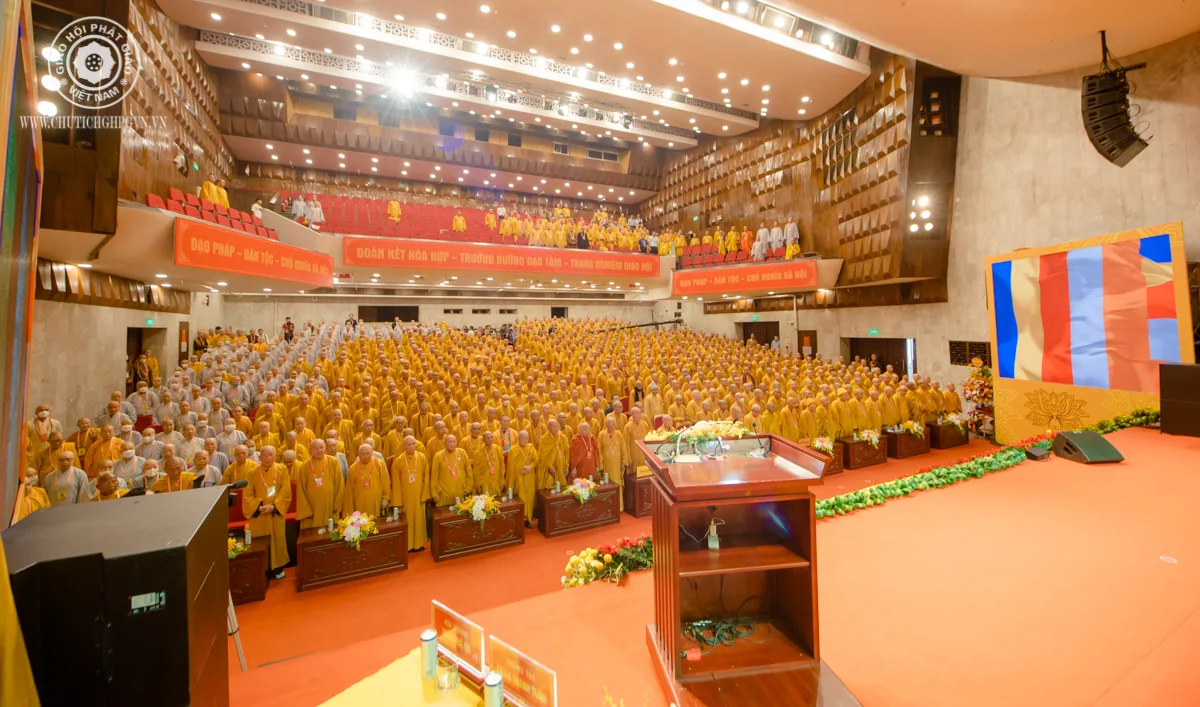 Nghi thức niệm Phật cầu gia hộ, chào quốc kỳ và đạo kỳ, dành một phút mật niệm nhớ Chủ tịch Hồ Chí Minh, Tưởng niệm chư Tôn đức tiền bối hữu công đã viên tịch