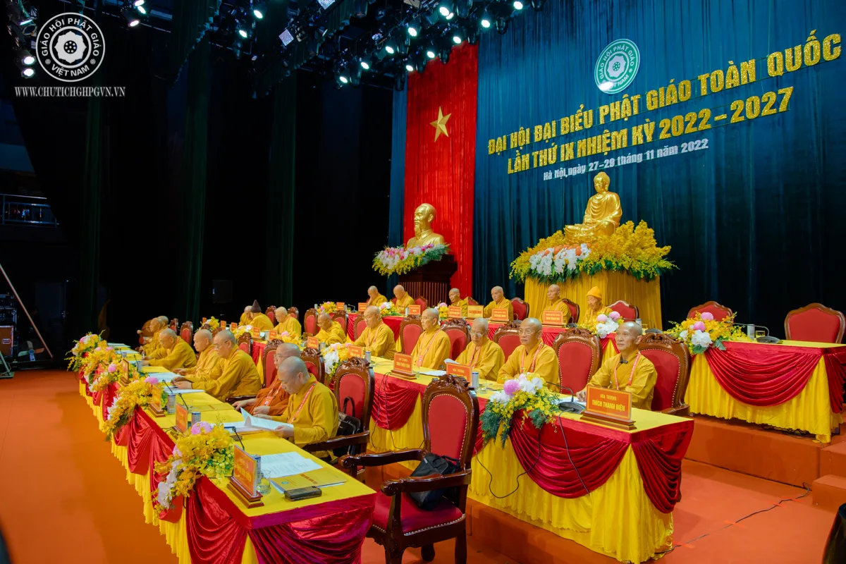 Ban Chứng minh và Chủ tọa đoàn
