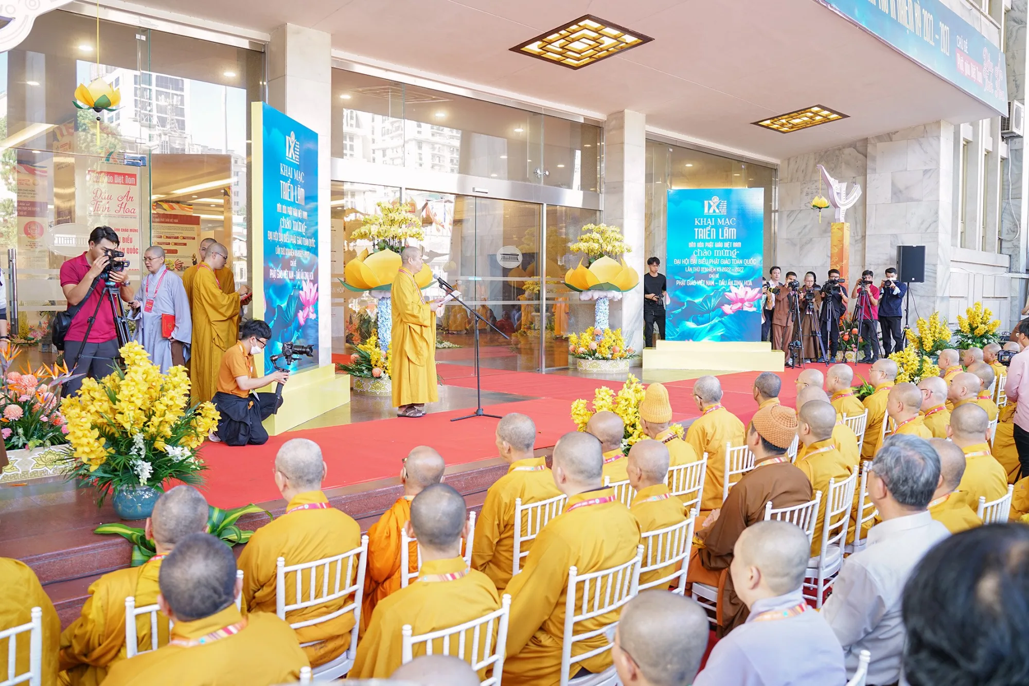 Ban Văn hóa Trung ương GHPGVN khai mạc Triển lãm “Phật Giáo Việt Nam – Dấu Ấn Tinh Hoa” tại Cung văn hóa hữu nghị Việt – Xô