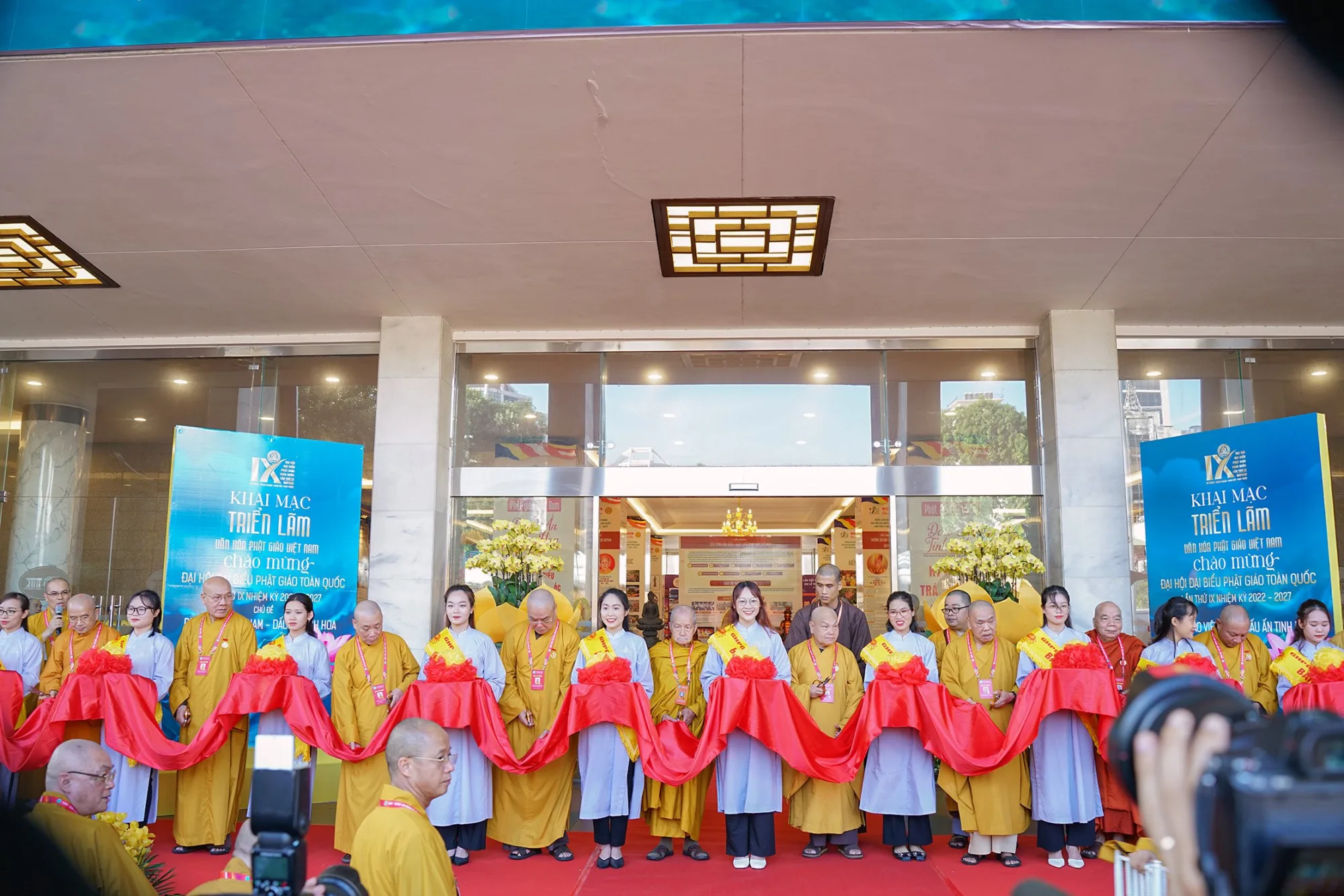 Ban Văn hóa Trung ương GHPGVN khai mạc Triển lãm “Phật Giáo Việt Nam – Dấu Ấn Tinh Hoa” tại Cung văn hóa hữu nghị Việt – Xô