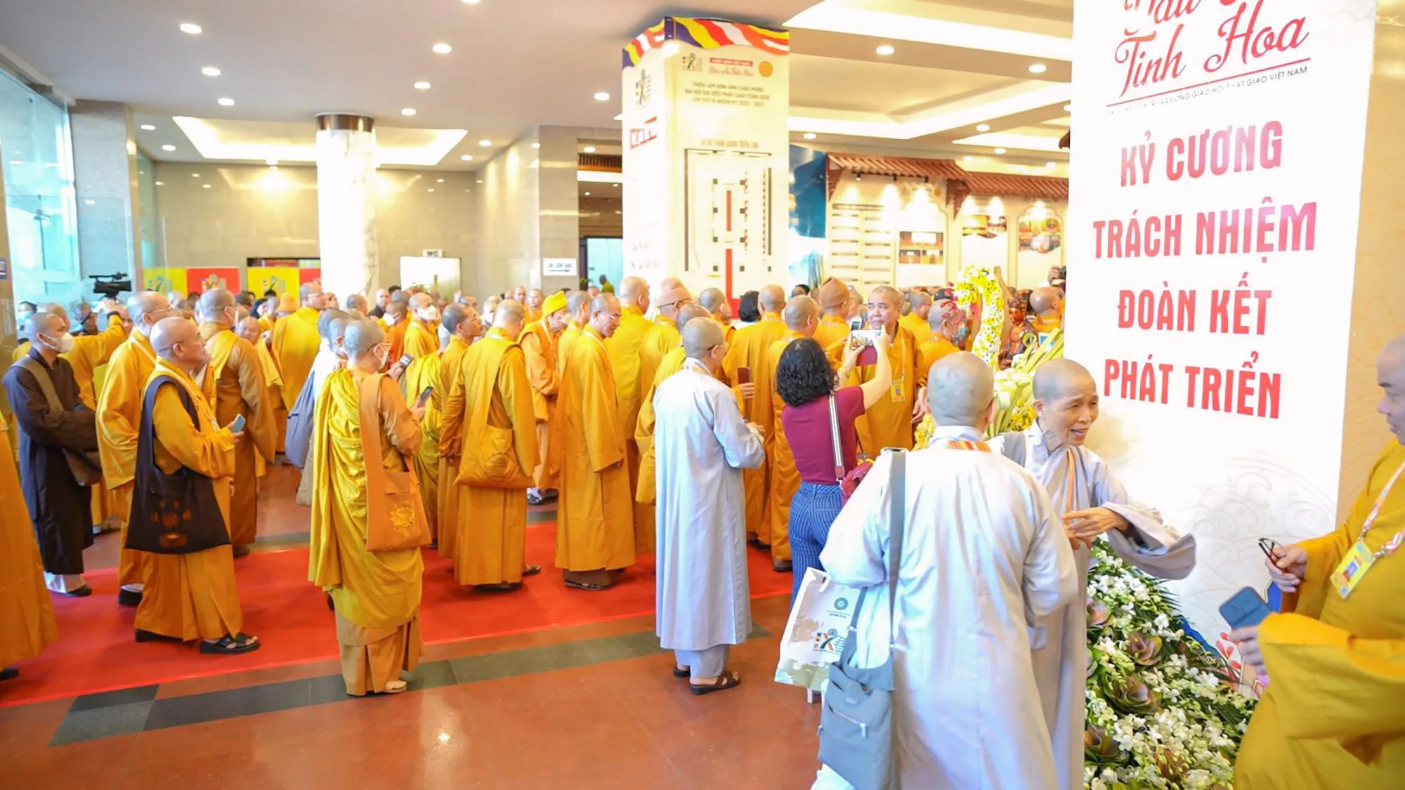 Ban Văn hóa Trung ương GHPGVN khai mạc Triển lãm “Phật Giáo Việt Nam – Dấu Ấn Tinh Hoa” tại Cung văn hóa hữu nghị Việt – Xô