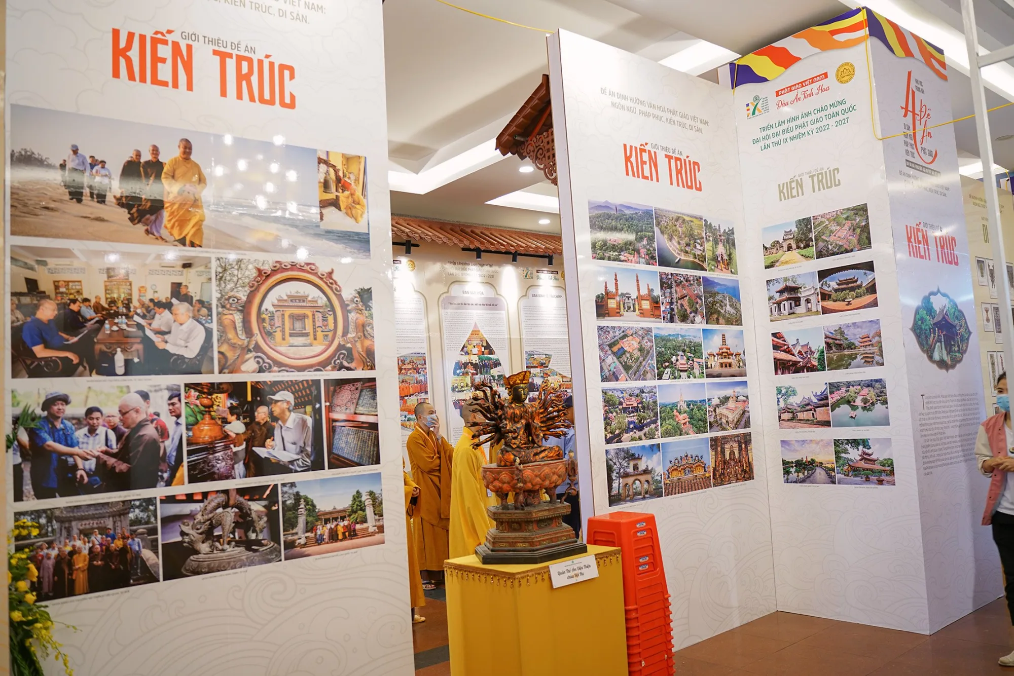 Ban Văn hóa Trung ương GHPGVN khai mạc Triển lãm “Phật Giáo Việt Nam – Dấu Ấn Tinh Hoa” tại Cung văn hóa hữu nghị Việt – Xô