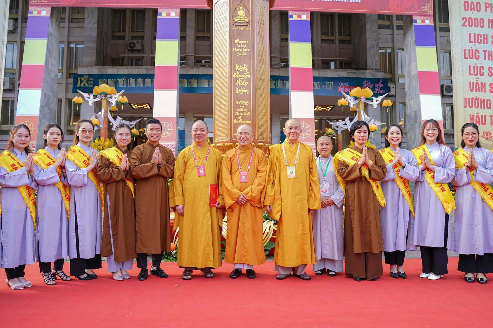 Ban Văn hóa Trung ương GHPGVN khai mạc Triển lãm “Phật Giáo Việt Nam – Dấu Ấn Tinh Hoa” tại Cung văn hóa hữu nghị Việt – Xô