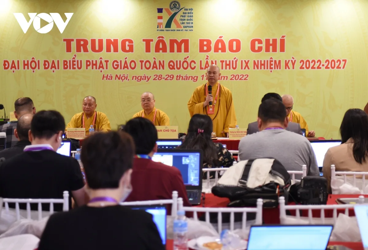 Họp báo sau khi Đại hội Đại biểu Phật giáo toàn quốc lần thứ IX bế mạc.