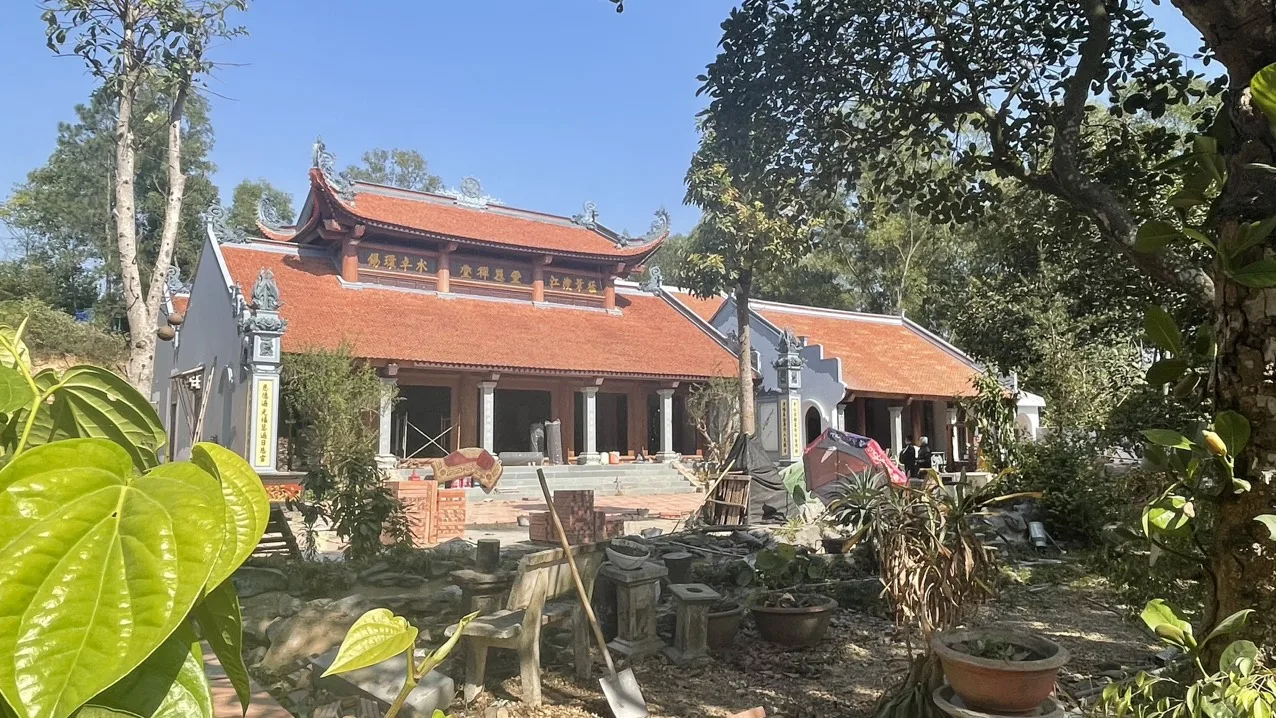 Khuôn viên chùa Bách Môn
