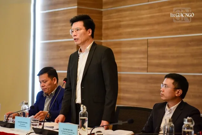Ông Nguyễn Tiến Trọng, Phó Trưởng ban Tôn giáo Chính phủ thông báo về nội dung Sách trắng