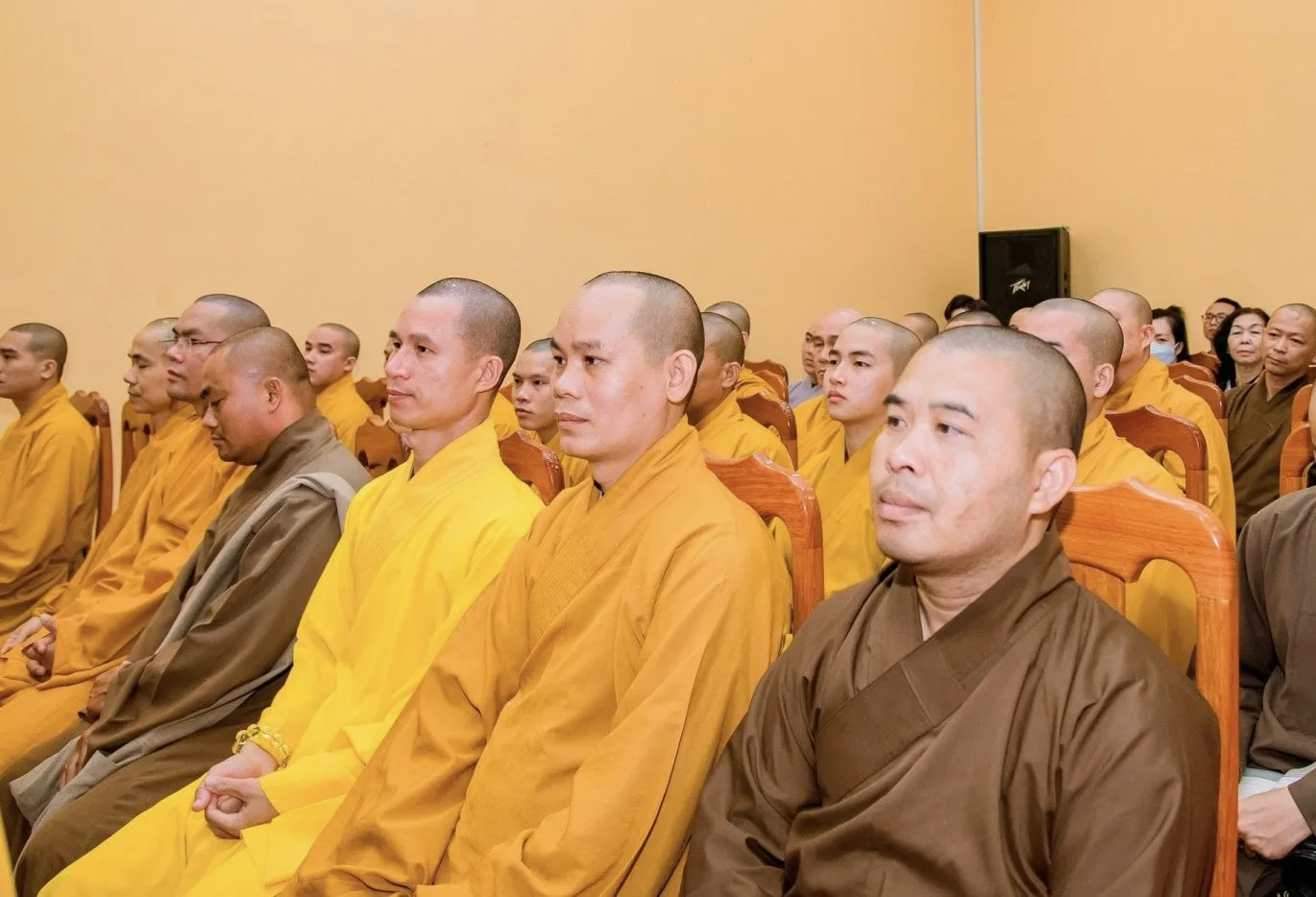 Chư Tôn đức tham dự buổi lễ