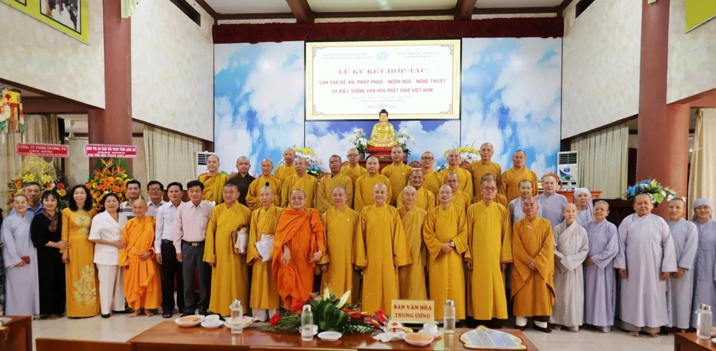 KÝ HỢP TÁC LAN TỎA 4 ĐỀ ÁN: PHÁP PHỤC-NGÔN NGỮ-NGHỆ THUẬT VÀ BIỂU TƯỢNG VHPG VN TẠI LONG AN