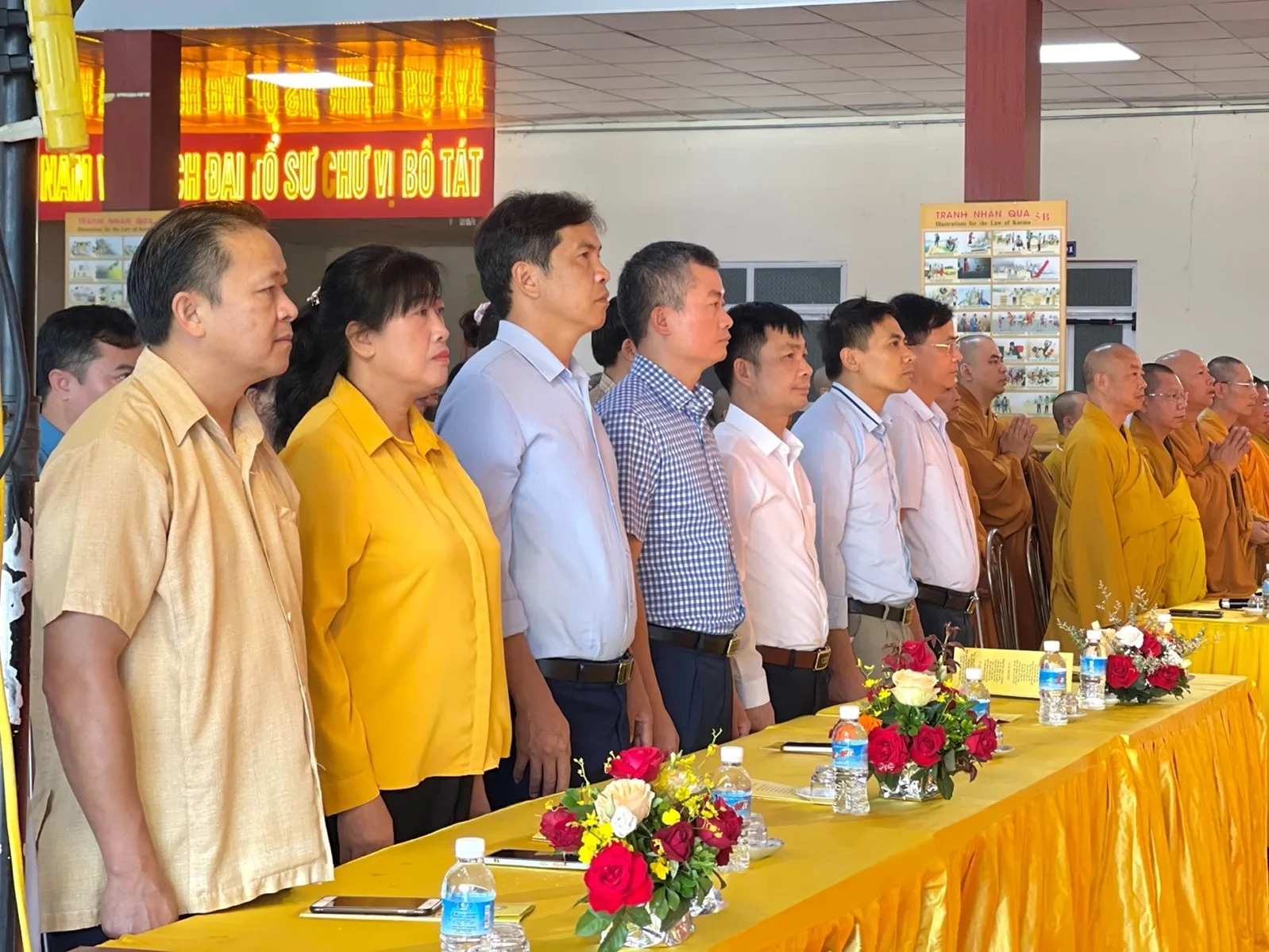 Ban Trị sự GHPGVN tỉnh Lai Châu mừng khánh đản Đức Thế Tôn và trao quyết định chuẩn y nhân sự Ban Văn hoá tỉnh nhiệm kỳ III (2022-2027)