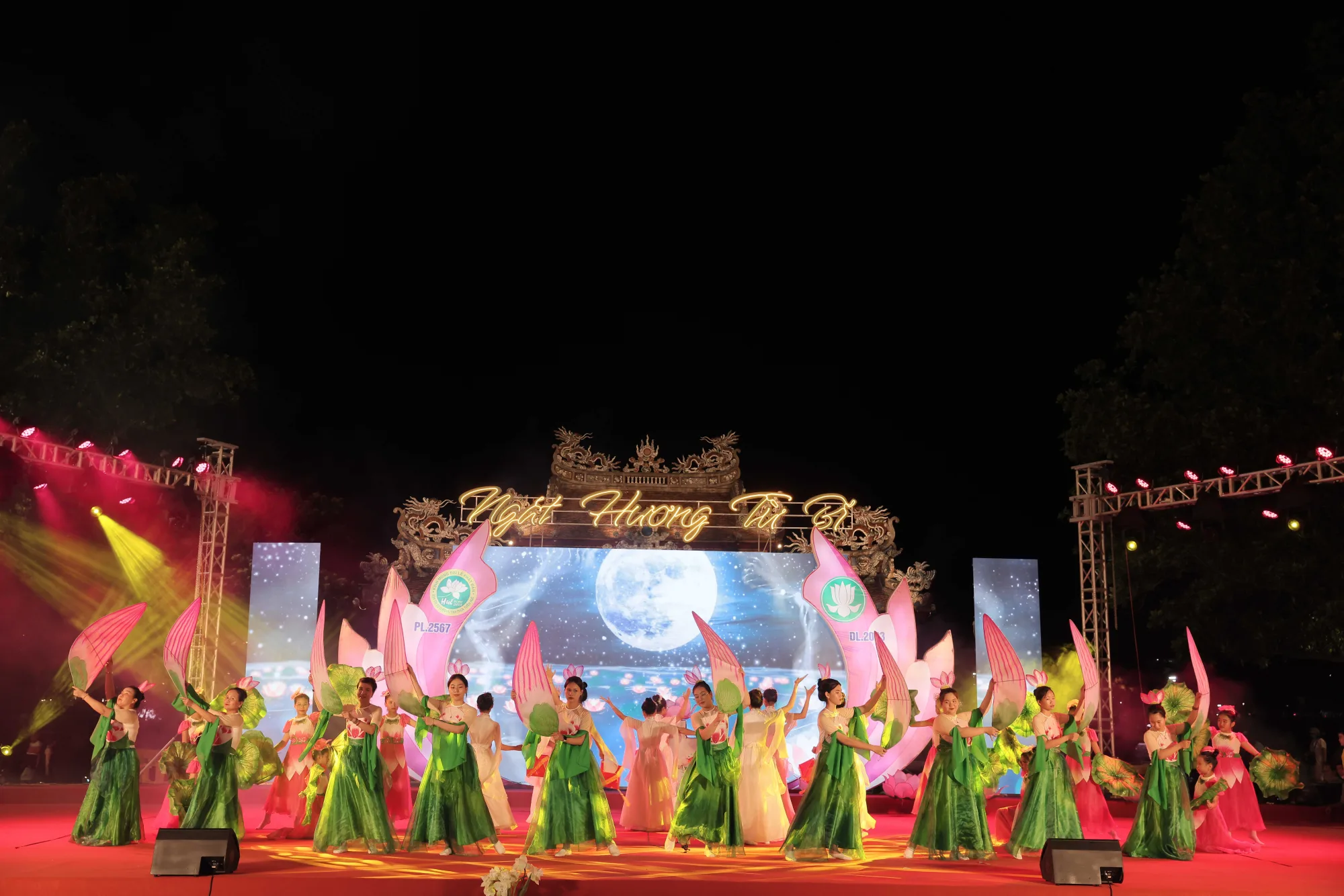 TT. Huế: Chương trình văn nghệ kính mừng Phật đản PL.2567 với chủ đề “Ngát hương từ bi”