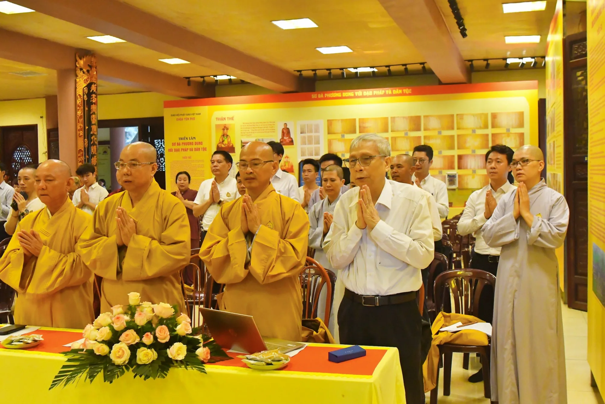 Thẩm định đề cương Kiến trúc Phật giáo Việt nam - thống nhất trong đa dạng và Đại lễ Phật đản DL 2024 PL2568 tại chùa Yên Phú, Hà nội.