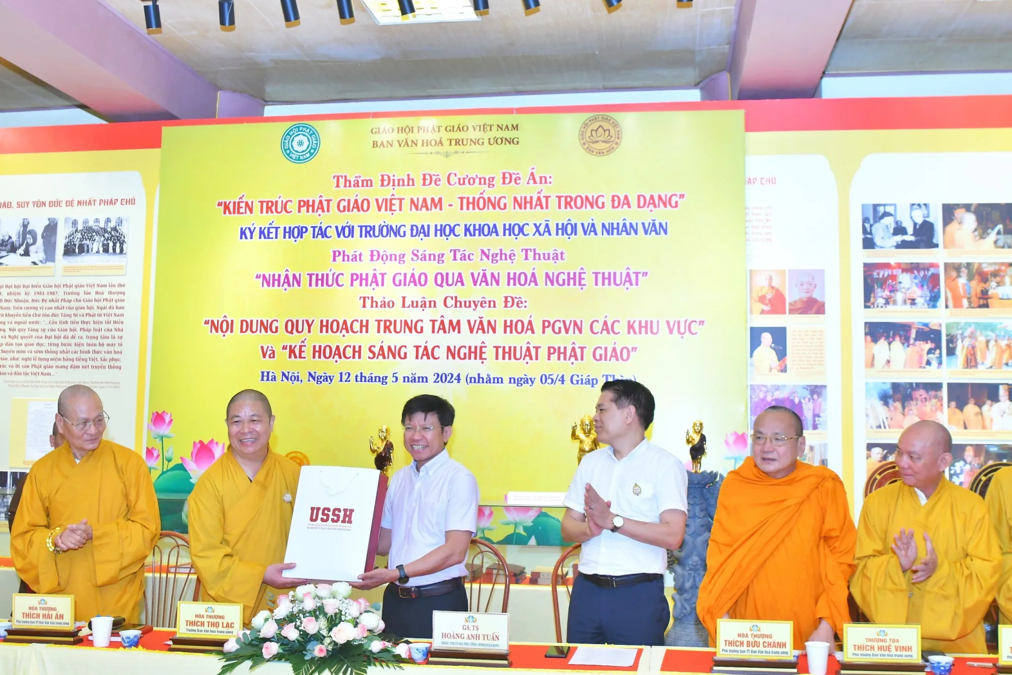 Thẩm định đề cương Kiến trúc Phật giáo Việt nam - thống nhất trong đa dạng và Đại lễ Phật đản DL 2024 PL2568 tại chùa Yên Phú, Hà nội.