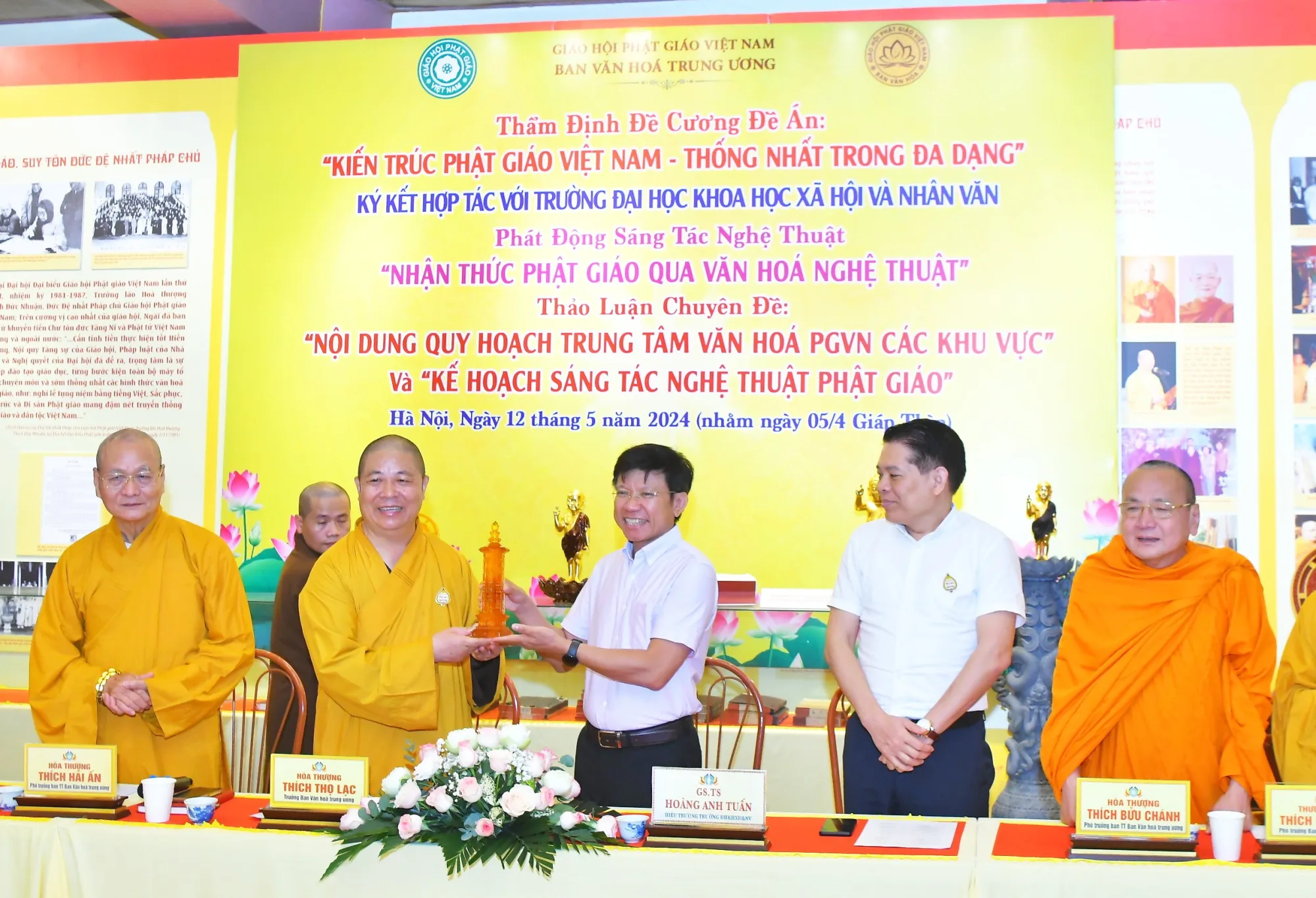 Thẩm định đề cương Kiến trúc Phật giáo Việt nam - thống nhất trong đa dạng và Đại lễ Phật đản DL 2024 PL2568 tại chùa Yên Phú, Hà nội.