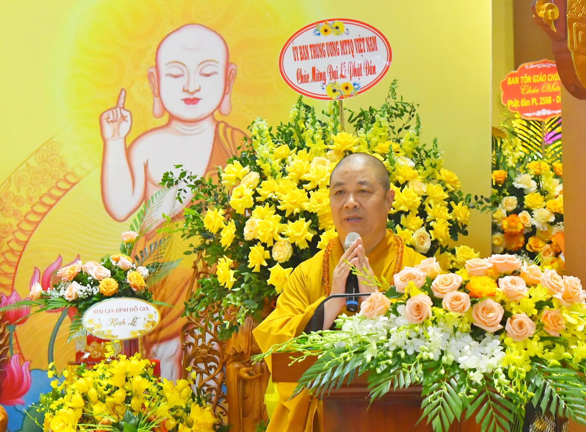 Thẩm định đề cương Kiến trúc Phật giáo Việt nam - thống nhất trong đa dạng và Đại lễ Phật đản DL 2024 PL2568 tại chùa Yên Phú, Hà nội.