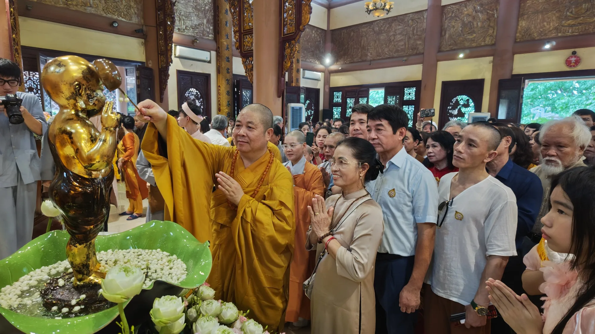 Thẩm định đề cương Kiến trúc Phật giáo Việt nam - thống nhất trong đa dạng và Đại lễ Phật đản DL 2024 PL2568 tại chùa Yên Phú, Hà nội.