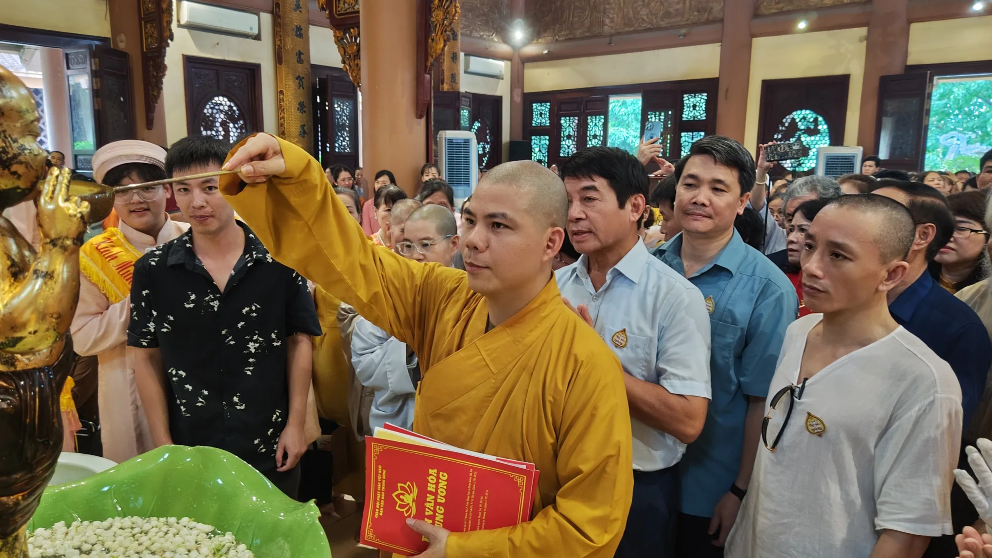 Thẩm định đề cương Kiến trúc Phật giáo Việt nam - thống nhất trong đa dạng và Đại lễ Phật đản DL 2024 PL2568 tại chùa Yên Phú, Hà nội.