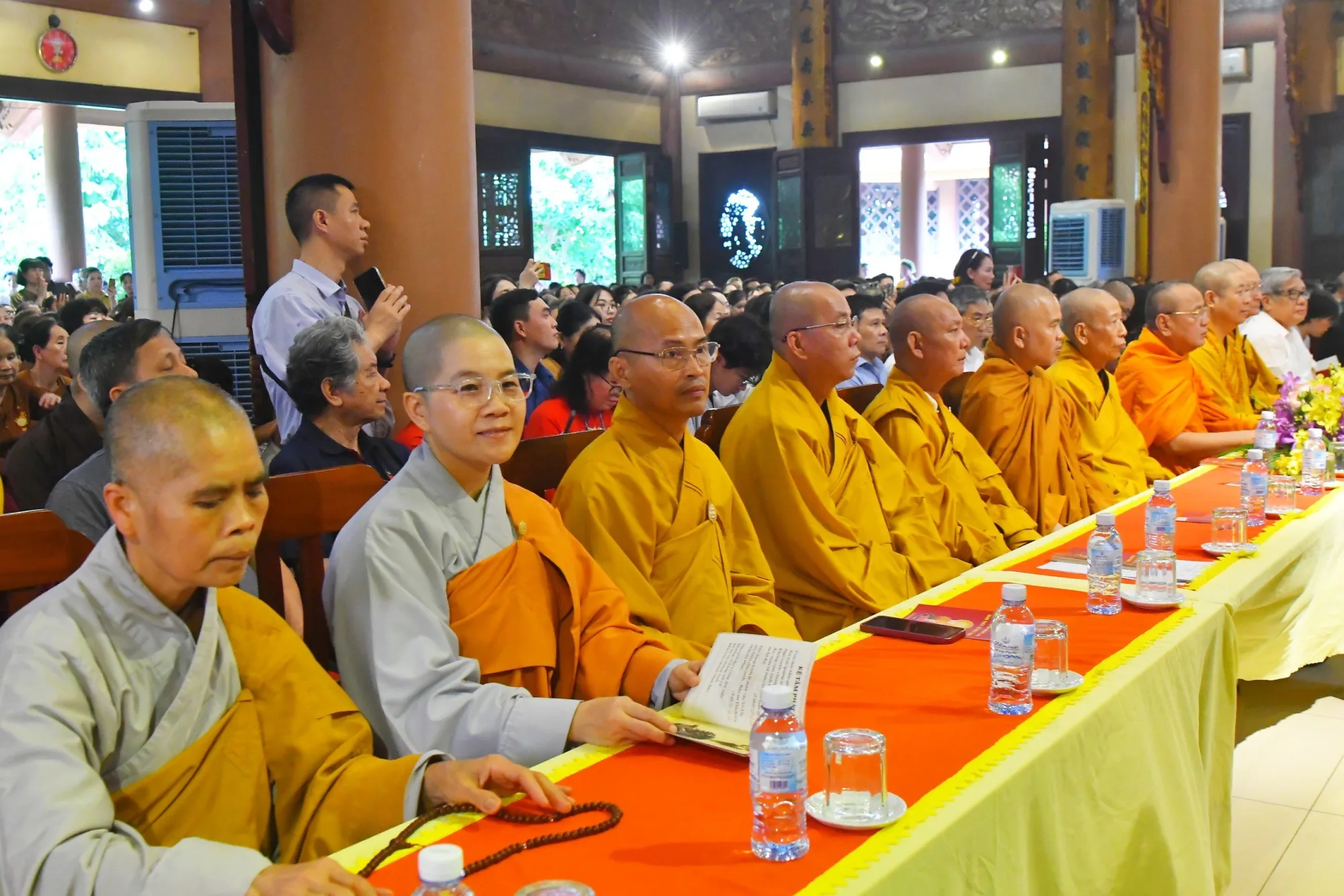 Thẩm định đề cương Kiến trúc Phật giáo Việt nam - thống nhất trong đa dạng và Đại lễ Phật đản DL 2024 PL2568 tại chùa Yên Phú, Hà nội.