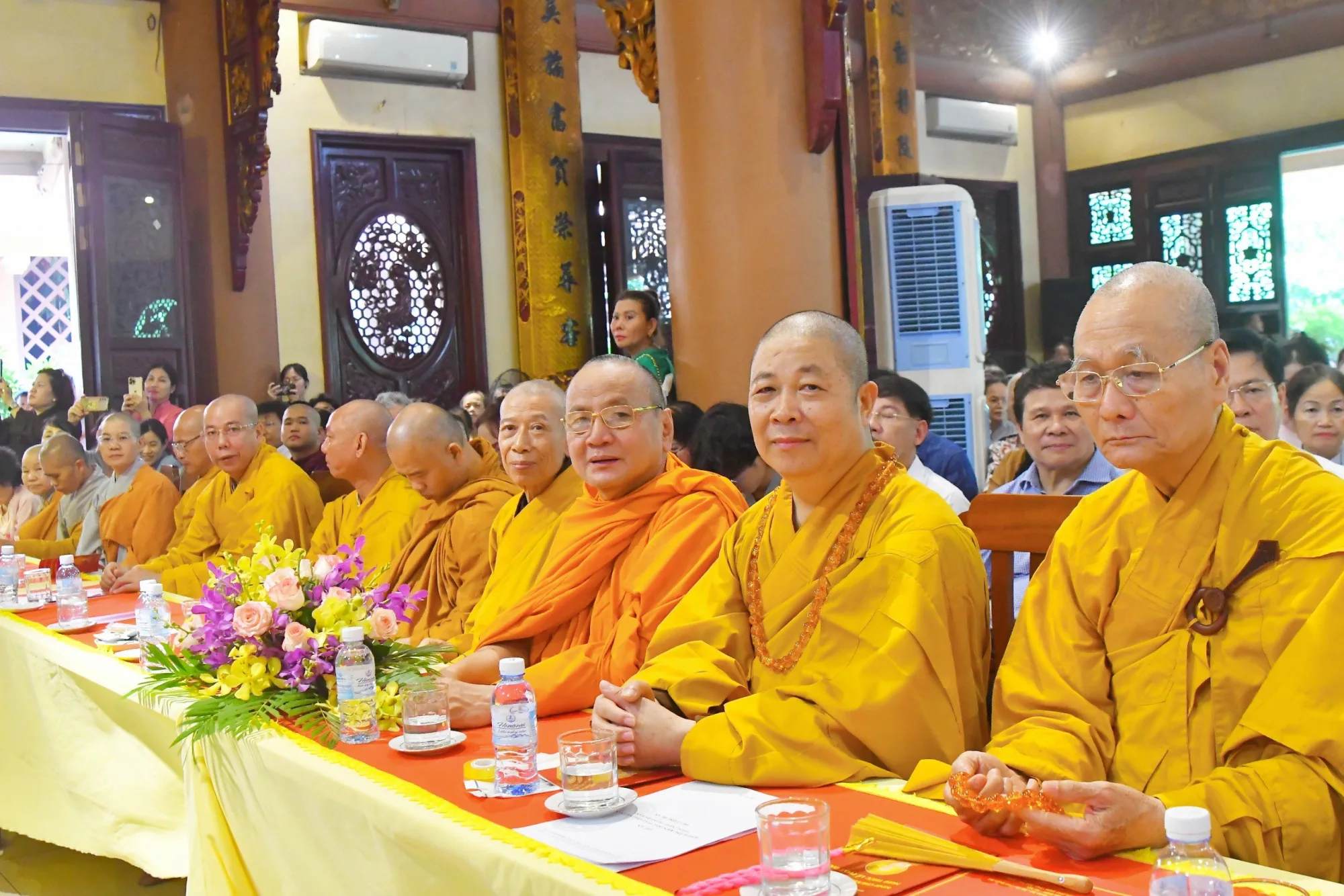 Thẩm định đề cương Kiến trúc Phật giáo Việt nam - thống nhất trong đa dạng và Đại lễ Phật đản DL 2024 PL2568 tại chùa Yên Phú, Hà nội.