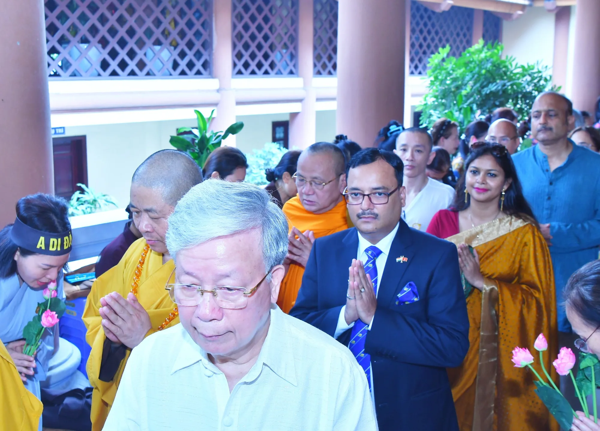 Thẩm định đề cương Kiến trúc Phật giáo Việt nam - thống nhất trong đa dạng và Đại lễ Phật đản DL 2024 PL2568 tại chùa Yên Phú, Hà nội.