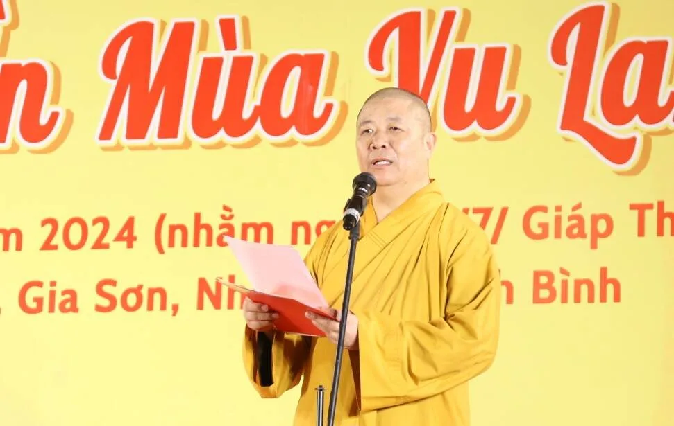 Hòa thượng Thích Thọ Lạc phát biểu khai mạc