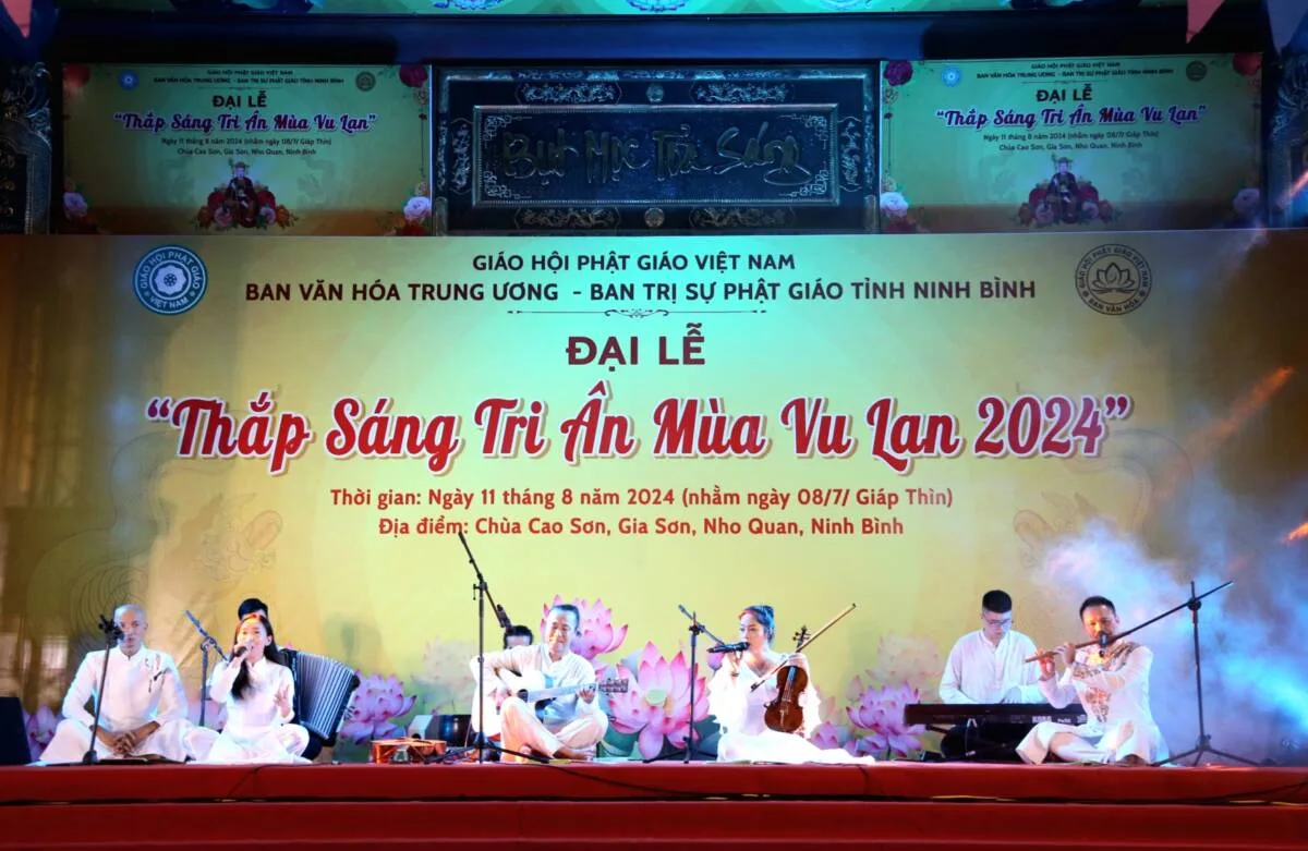 Đại lễ “Thắp sáng tri ân mùa Vu lan năm 2024”