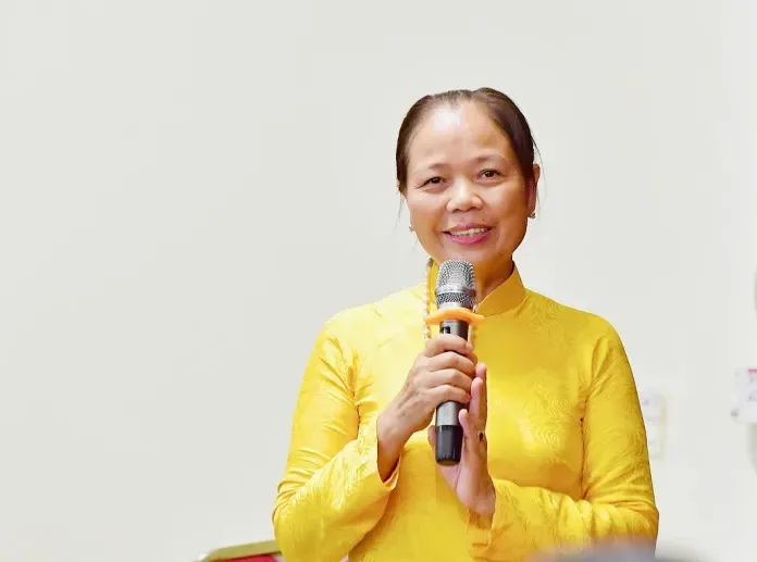Phật tử Phan Thị Thanh Hải – pháp danh Hải Bình, chia sẻ sự xúc động khi đến với Phật pháp, cái duyên với thơ ca, nghệ thuật.