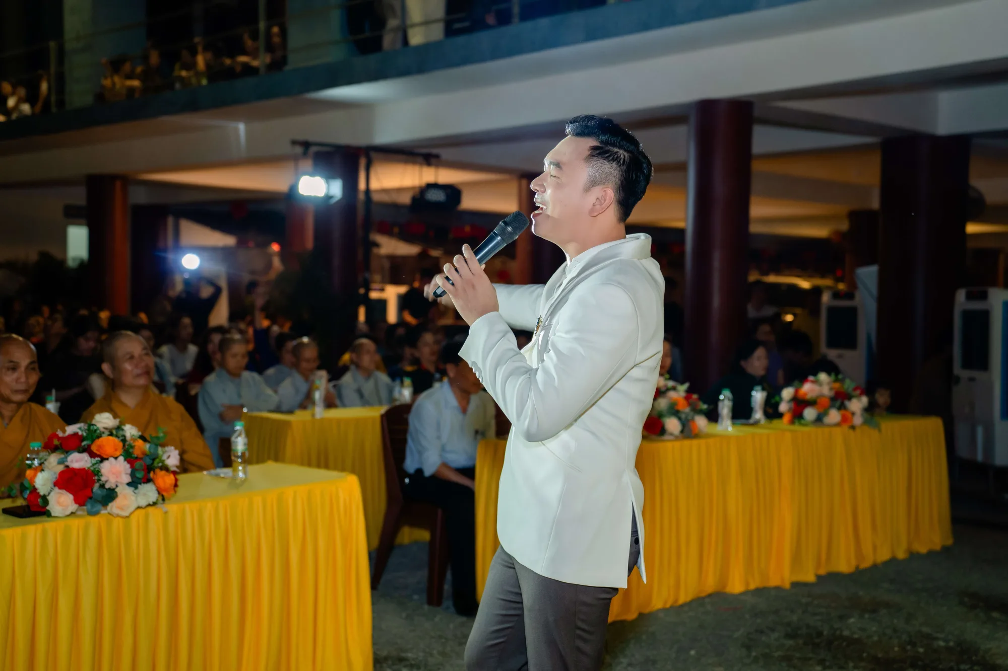 Hồ Quỳnh Hương, Phạm Phương Thảo… hội ngộ tại chương trình nghệ thuật mừng lễ Vu Lan 2024