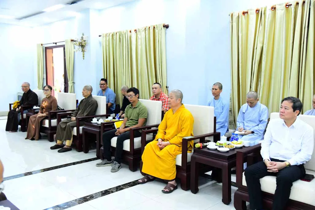 BAN NGHI LỄ VÀ BAN VĂN HÓA TRUNG ƯƠNG KHẢO SÁT KHÔNG GIAN TỔ CHỨC ĐẠI LỄ VESAK NĂM 2025