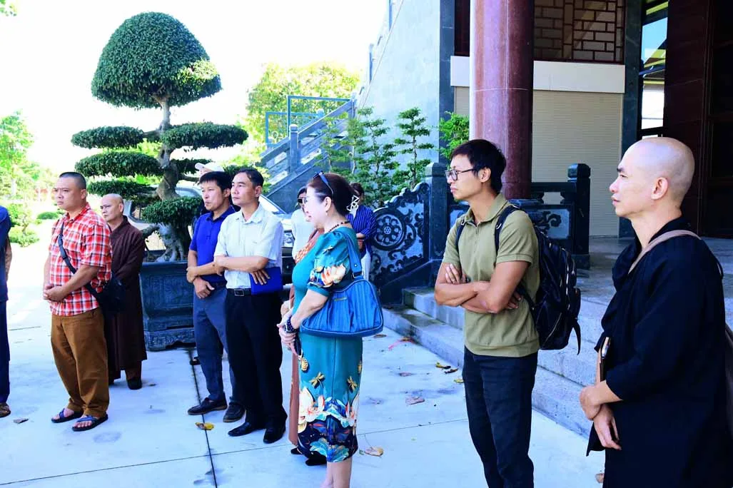 BAN NGHI LỄ VÀ BAN VĂN HÓA TRUNG ƯƠNG KHẢO SÁT KHÔNG GIAN TỔ CHỨC ĐẠI LỄ VESAK NĂM 2025