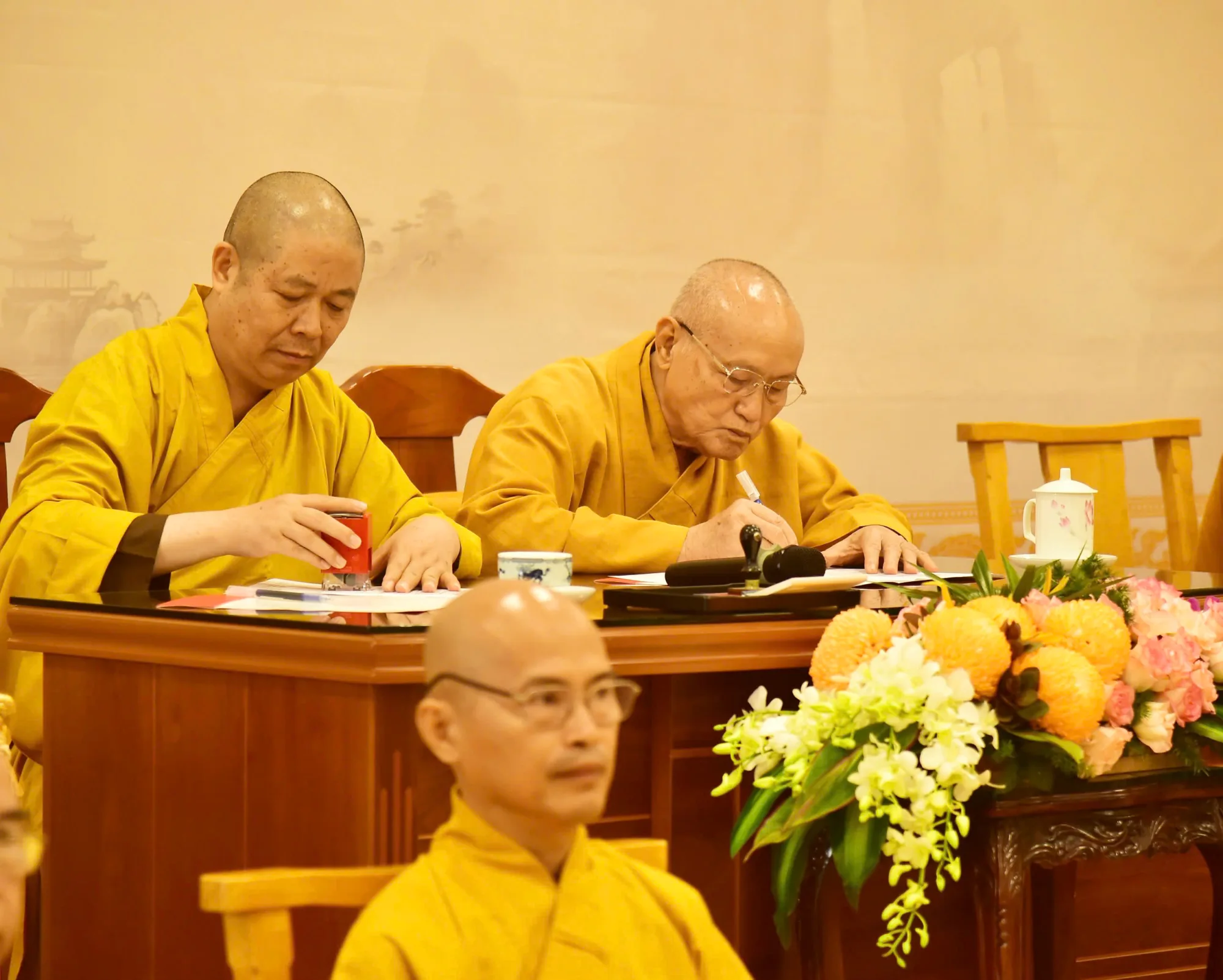 Đồng Nai - Ban Văn hoá Trung ương GHPGVN cùng Ban Quản trị Thiền phái Trúc Lâm Việt Nam thực hiện lễ Ký kết hợp tác thực hiện đề án Ngôn ngữ, Pháp phục, Kiến trúc, Di sản Văn hoá Phật giáo Việt Nam