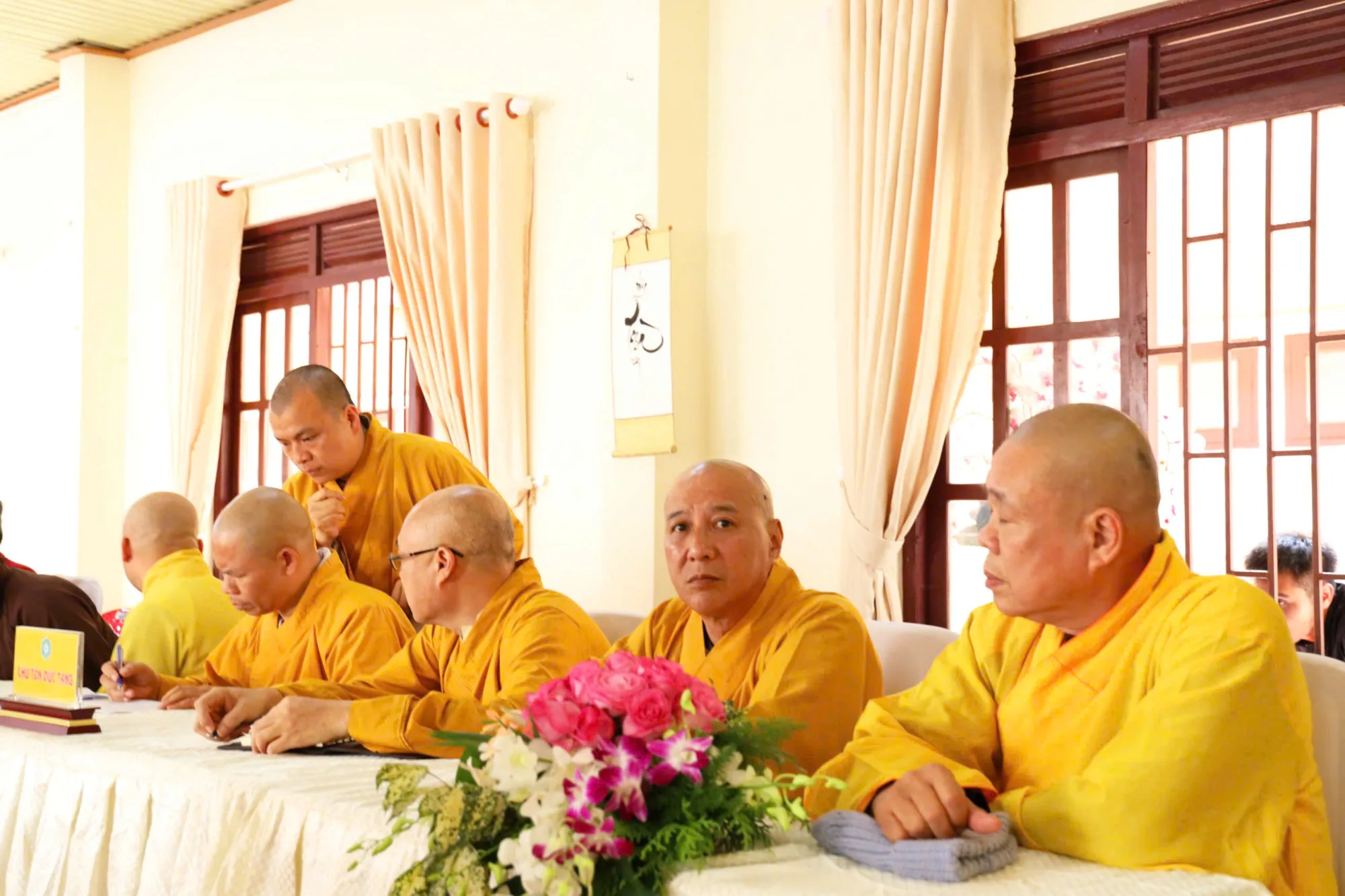 Lâm Đồng - Ban Văn hoá Trung ương GHPGVN cùng Ban Trị sự GHPGVN tỉnh Lâm Đồng thực hiện lễ Ký kết hợp tác thực hiện 4 đề án: "Ngôn ngữ, Pháp phục, Kiến trúc, Di sản"