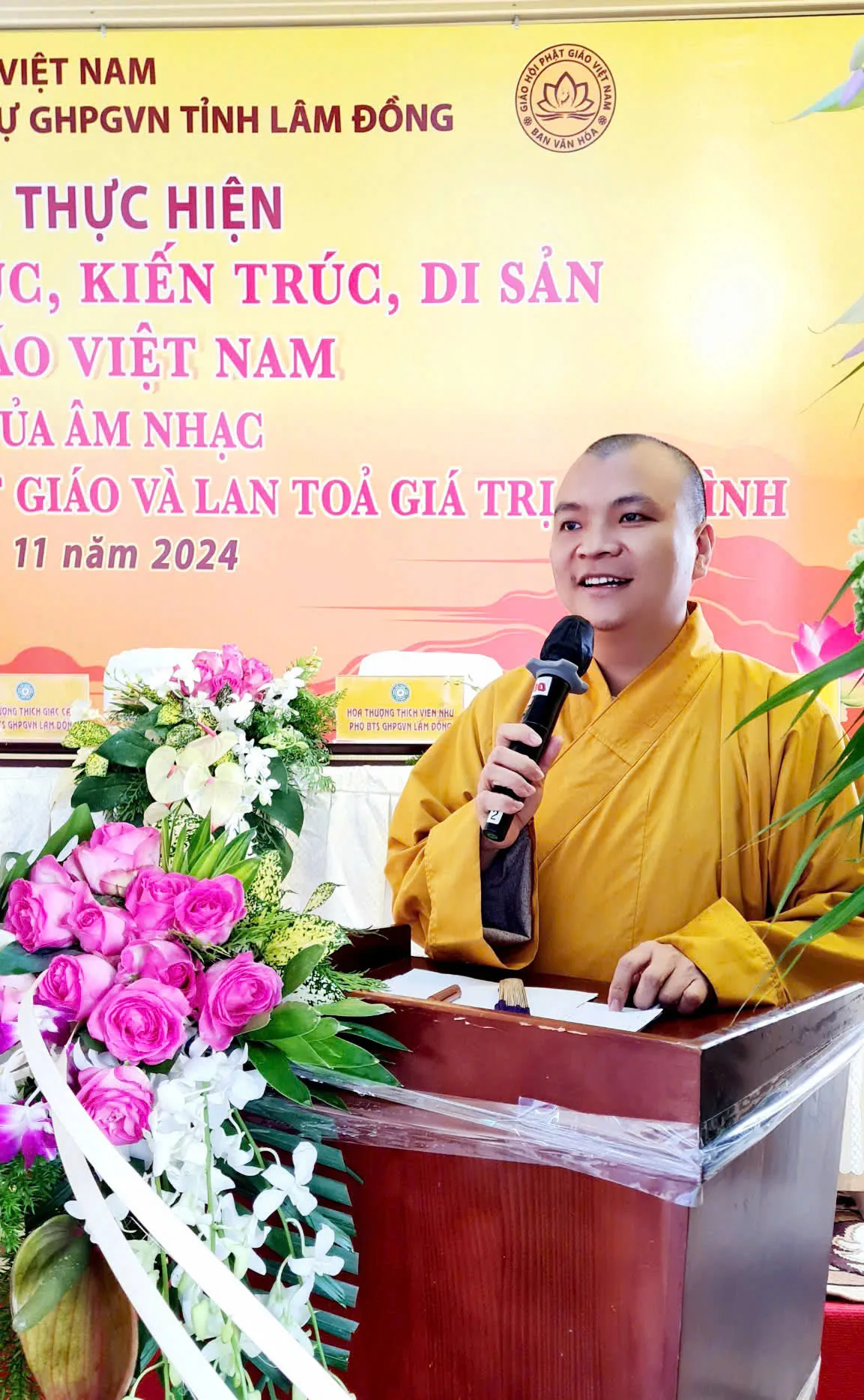Lâm Đồng - Ban Văn hoá Trung ương GHPGVN cùng Ban Trị sự GHPGVN tỉnh Lâm Đồng thực hiện lễ Ký kết hợp tác thực hiện 4 đề án: "Ngôn ngữ, Pháp phục, Kiến trúc, Di sản"