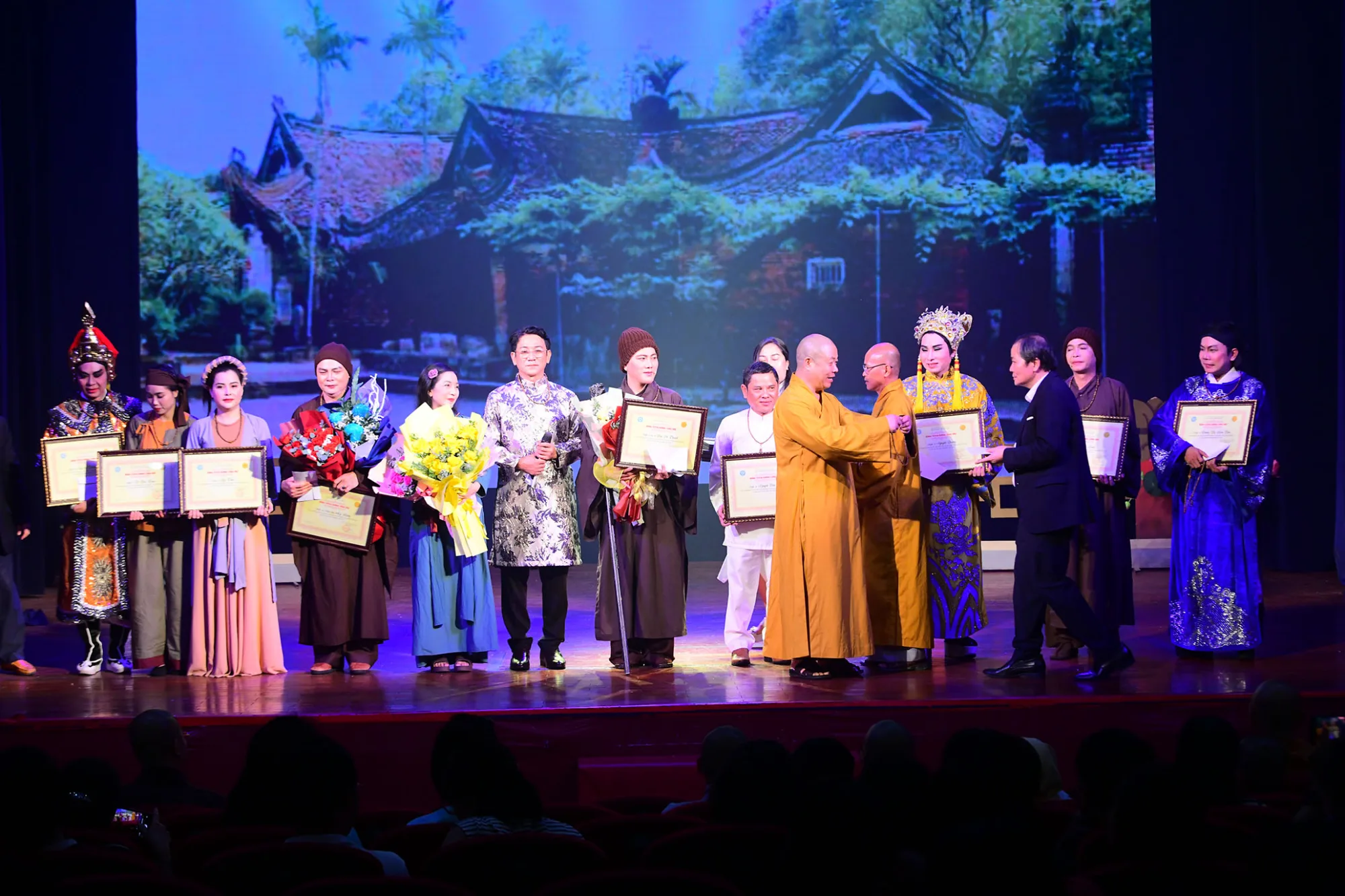TP.HCM - Thực Hiện Biểu Diễn Vở Kịch Về Thiền Sư Tông Diễn