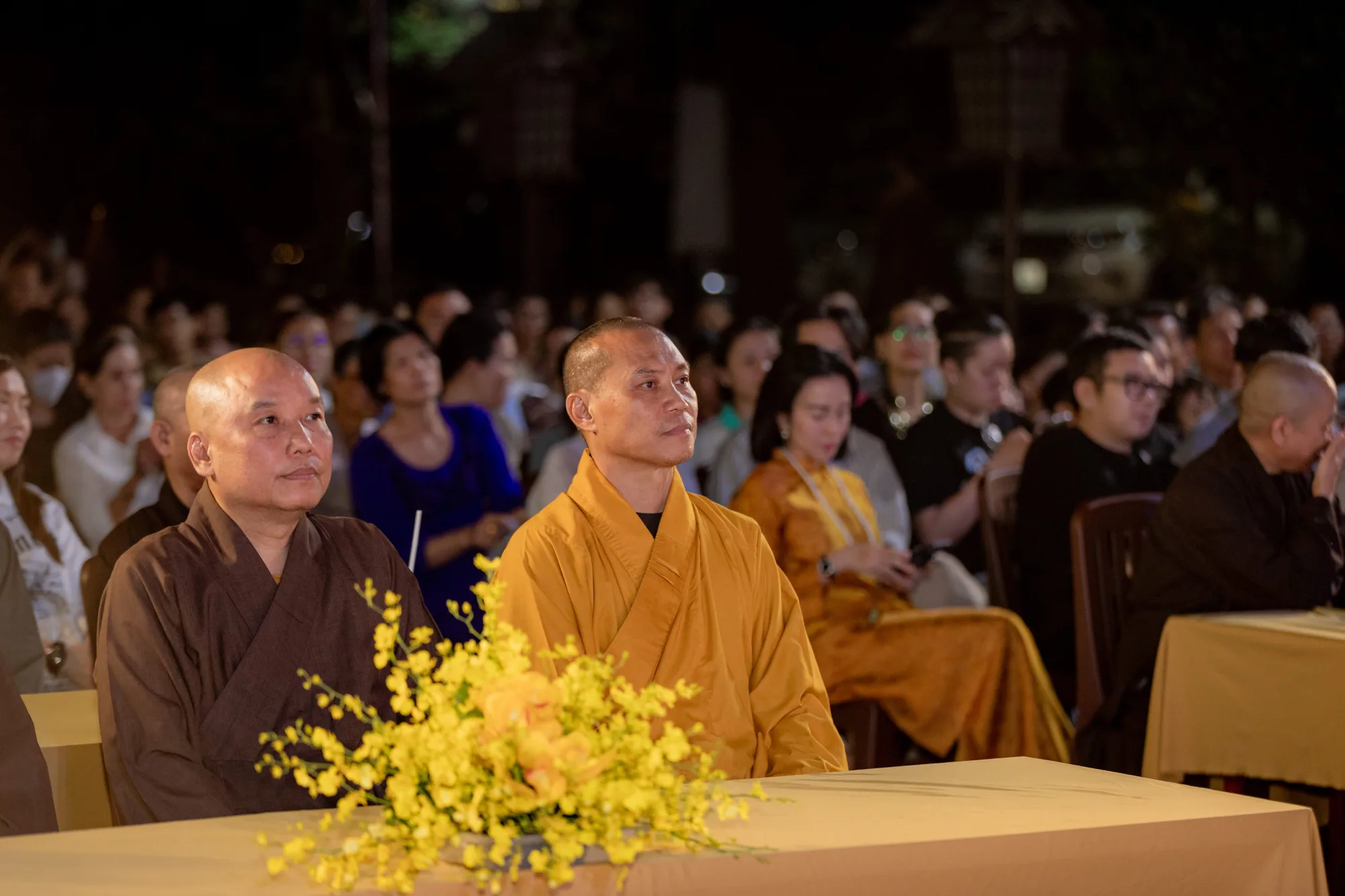 Hồ Quỳnh Hương hội ngộ cùng học trò Myra Trần trong đêm nhạc "Sáng đạo trong đời" tại TP.HCM