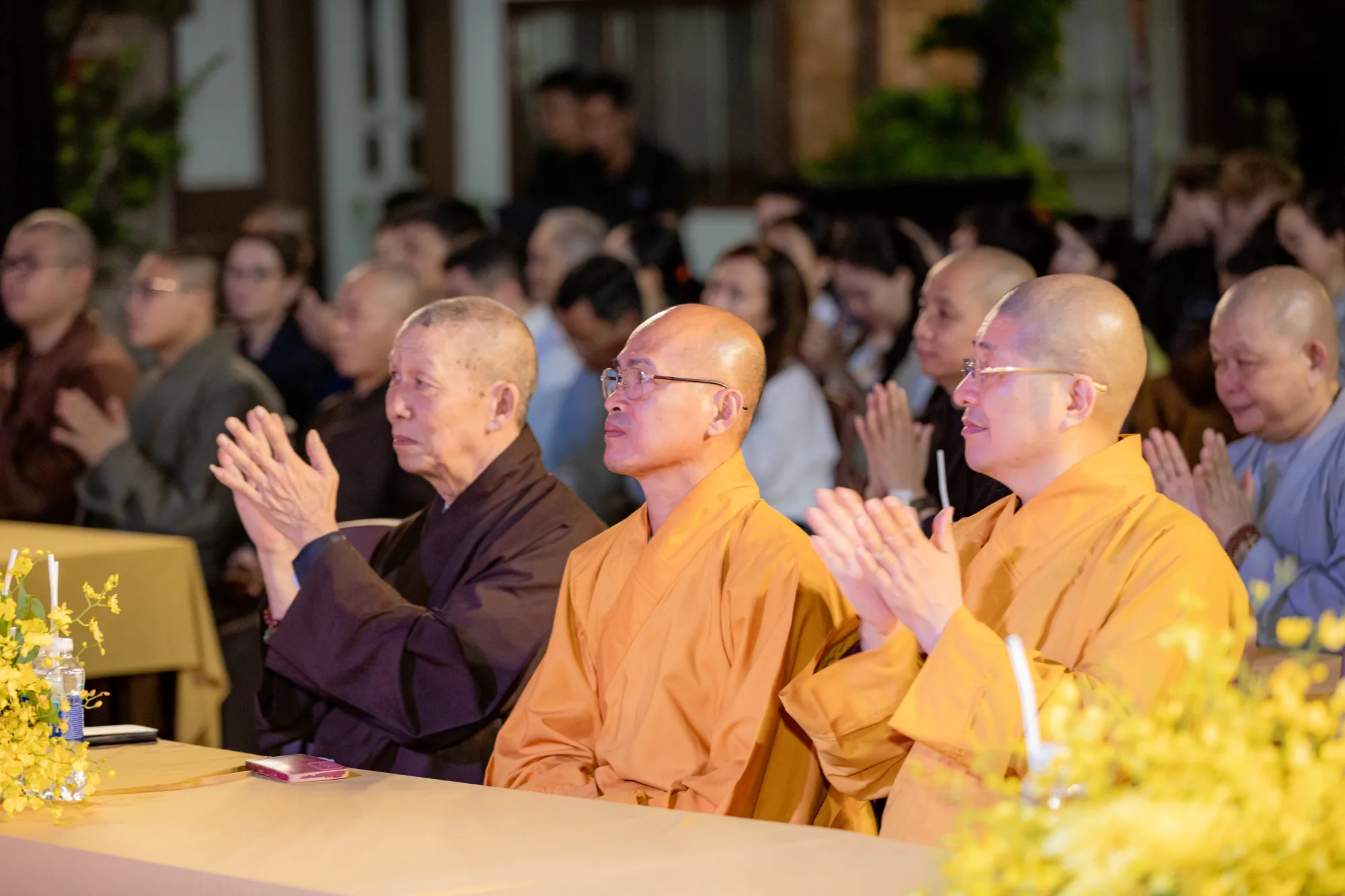 Hồ Quỳnh Hương hội ngộ cùng học trò Myra Trần trong đêm nhạc "Sáng đạo trong đời" tại TP.HCM